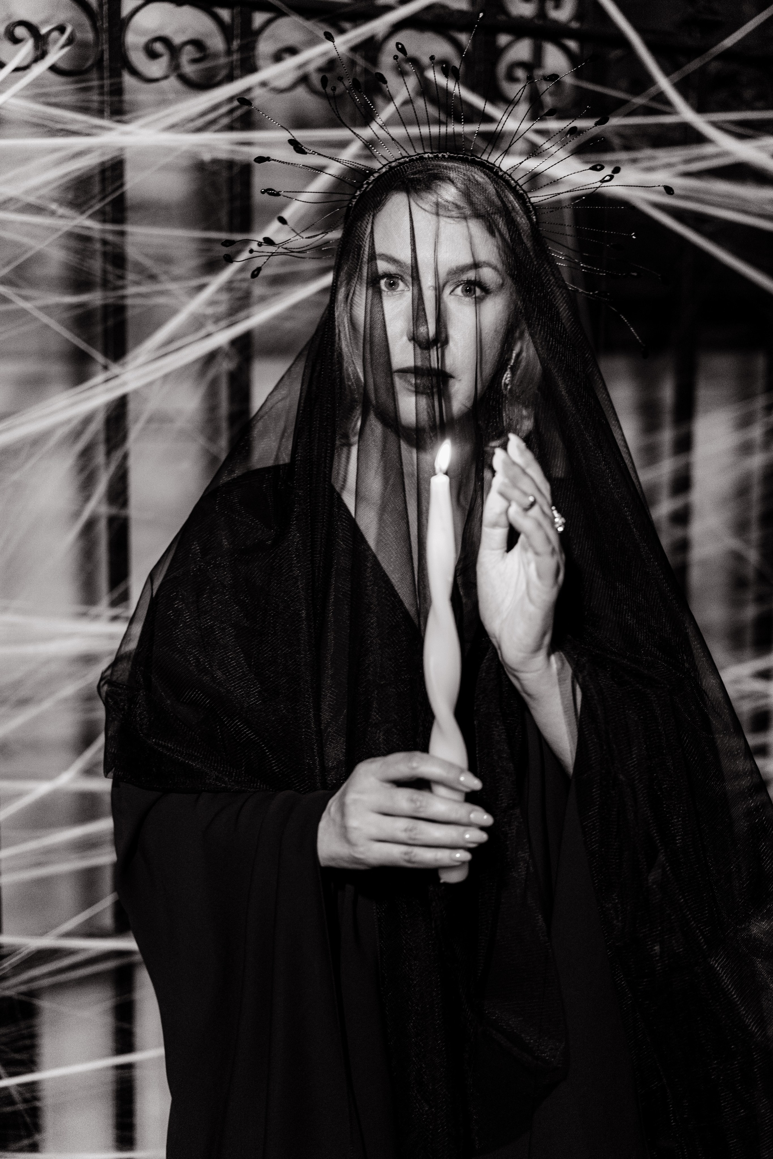 Halloween Photo Sessions NYC | Spooky & Stylish Photography 2025. Videographer and photographer in New York // MAKAROV.VIDEO