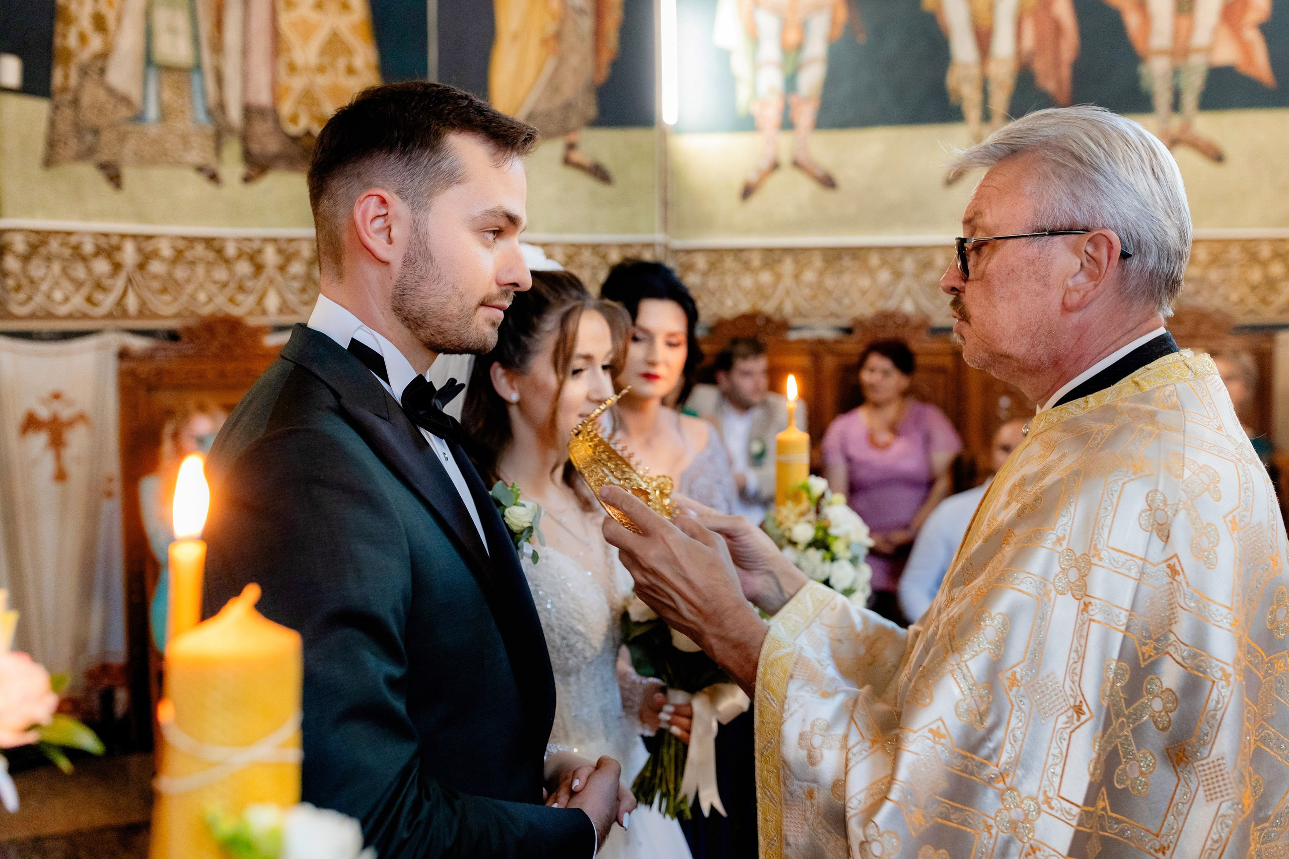 - nunta--fotograf-profesionist-botosani - fotografie-nunta-romantica - imagini-nunta-in-natura-alin-chirila-fotograf - fotografii-cuplu-indragostit-nunta-botosani - sedinta-foto-miri-andrei-iustina-alinofotostudio - amintiri-din-nunta-realizate-de-fotograf-profesionist - povestea-nuntii-andrei-si-iustina-in-imagini-alinofotostudio-fotograf evenimente- evenimente Botoșani -fotograf Suceava - fotograf Iași- servicii foto. servicii foto Botoșani. servicii foto video Botoșani. fotograf nunta. fotograf evenimente. fotograf nunta Botoșani. Alin chirila. Alin chirila fotograf. Alinofotostudio.- servicii foto. servicii foto Botoșani. servicii foto video Botoșani. fotograf nunta. fotograf evenimente. fotograf nunta Botoșani. Alin chirila. Alin chirila fotograf. Alinofotostudio.fotograf stare civilă,poze stare civilă,album foto stare civilă,servicii foto suceava,fotograf evenimente suceava,fotograf nuntă suceava,poze cununie civilă,ședință foto stare civilă,sesiune foto suceava,fotograf profesionist suceava,fotograf botosani,stare civila botosani,alinofotostudio,alin chirila fotograf.servicii foto. servicii foto Botoșani. servicii foto video Botoșani. fotograf nunta. fotograf evenimente. fotograf nunta Botoșani. Alin chirila. Alin chirila fotograf. Alinofotostudio.fotograf stare civilă,poze stare civilă,album foto stare civilă,servicii foto suceava,fotograf evenimente suceava,fotograf nuntă suceava,poze cununie civilă,ședință foto stare civilă,sesiune foto suceava,fotograf profesionist suceava,fotograf botosani,stare civila povestitor prin fotografiebotosani,alinofotostudio,alin chirila fotograf,servicii foto. servicii foto Botoșani. servicii foto video Botoșani. fotograf nunta. fotograf evenimente. fotograf nunta Botoșani. Alin chirila. Alin chirila fotograf. Alinofotostudio.fotograf stare civilă,poze stare civilă,album foto stare civilă,servicii foto suceava,fotograf evenimente suceava,fotograf nuntă suceava,poze cununie civilă,ședință foto stare civilă,sesiune foto suceava,fotograf profesionist suceava,fotograf botosani,stare civila botosani,alinofotostudio,alin chirila fotograf,cununie religioasă botoșani,andreea și neculai,capela militară botoșani,foto conacul zăicești,fotograf nuntă botoșani,fotograf cununie religioasă,foto evenimente botoșani,poze cununie capela militară,ședință foto zăicești,fotograf profesionist botoșaniMire și mireasă – Sergiu & Liliana – ziua nunții, 2024 - Emoții în ziua nunții – Sergiu și Liliana - Dansul mirilor – fotografie artistică nuntă 2024 - Sedinta foto romantică în natură – Sergiu & Liliana - Rochia de mireasă și detalii de nuntă elegan-Album de cununie civilă Florin și Anda – Fotografii profesionale realizate de Alin Chirilă în Botoșani -fotograf prin fotografie-Ședință foto Trash the Dress pe muntele Rarău cu Iulian și Iuliana – fotografie de cuplu, natură montană, emoție autentică surprinsă de Alin Chirilă, povestitor prin fotografie.- "Iulian și Iuliana pe crestele Rarăului – fotografie Trash the Dress în natură" - "Cuplu îmbrățișat la apus pe muntele Rarău – ședință foto după nuntă" - "Rochie de mireasă în vânt pe munte – Trash the Dress Rarău-1. Iulian și Iuliana pe muntele Rarău – ședință foto Trash the Dress în natură, cu peisaj montan spectaculos 2. Cuplu în îmbrățișare pe Rarău – emoție autentică surprinsă după nuntă 3. Rochie de mireasă în bătaia vântului – fotografie artistică Trash the Dress în munți 4. Mire și mireasă privind spre orizont – dragoste și libertate pe muntele Rarău 5. Iuliana zâmbind în rochia de mireasă – portret în natură, Trash the Dress 6. Iulian ținându-și mireasa de mână – ședință foto romantică pe munte 7. Detaliu cu rochia pe stâncă – estetică naturală Trash the Dress Rarău 8. Cuplu în mers pe poteca Rarăului – fotografie simbolică de după nuntă 9. Apus de soare pe Rarău în spatele mirilor – imagine de poveste Trash the Dress 10. Iulian și Iuliana râzând împreună – momente autentice surprinse de Alin Chirilă, povestitor prin fotografie