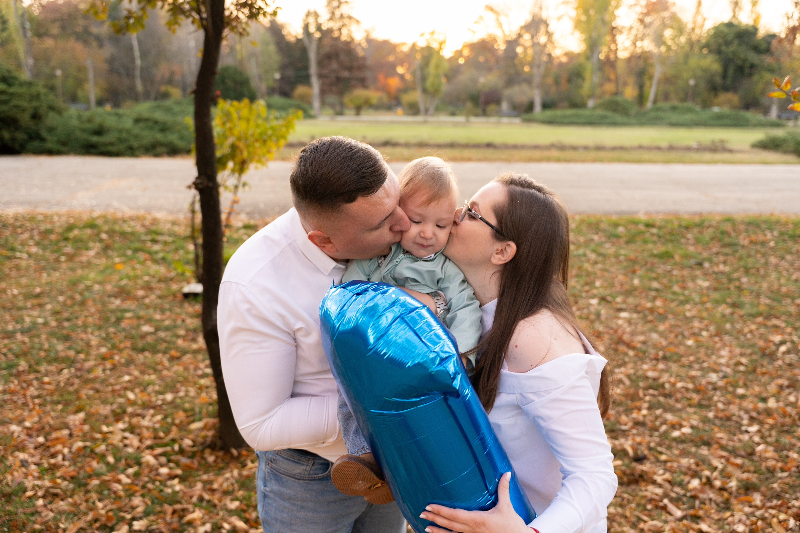 Smash the cake. Fotograf evenimente, fotograf nunta, fotograf botez
