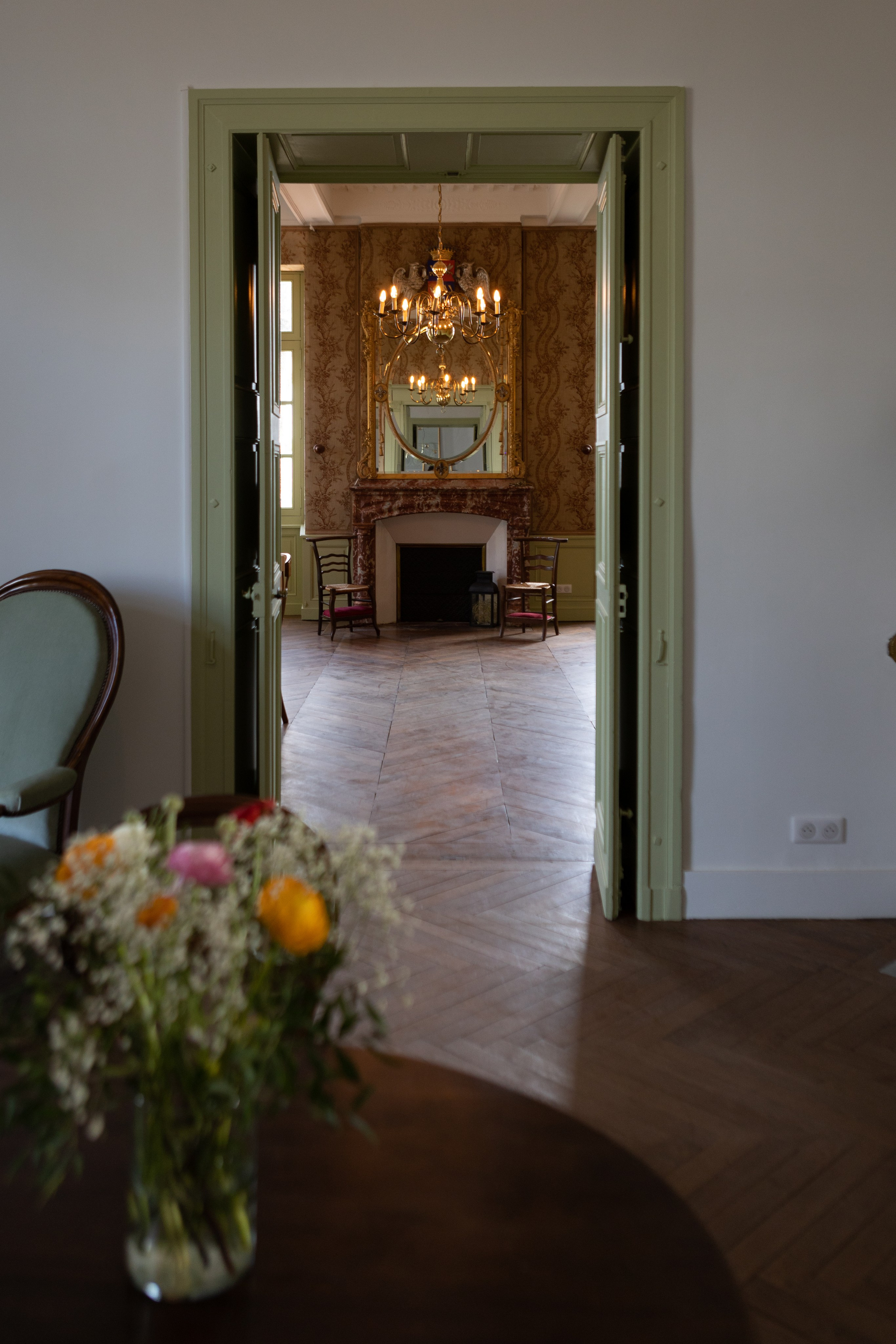Emerald themed wedding in Château de Puydaniel. Eugénie Smirnova — photographe à Toulouse et dans le sud-ouest de la France