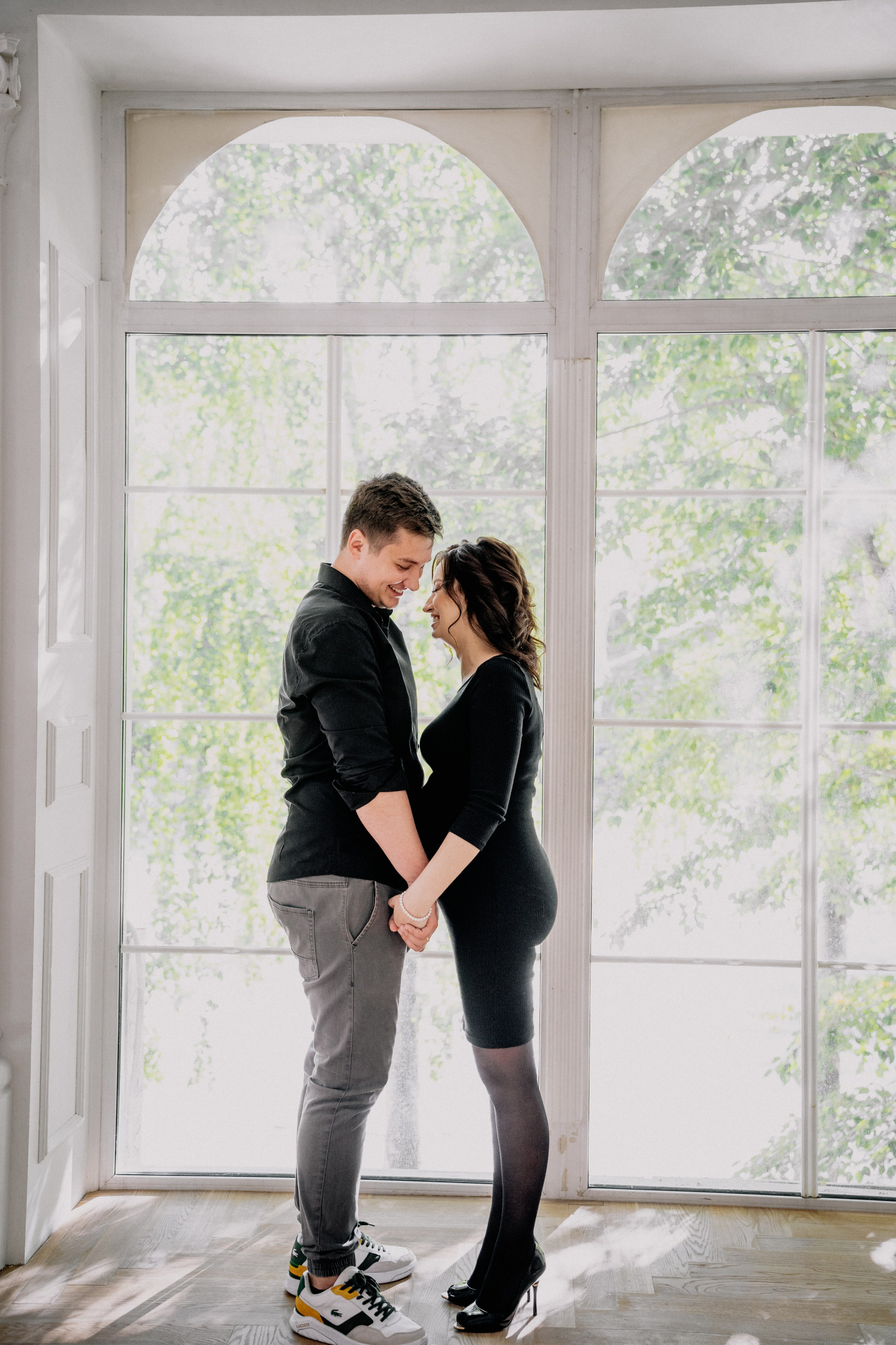 Cozy Maternity Photography at Home – Soft & Emotional Motherhood Moments. Alisa Tant — Family and newborn photographer Bucks County, Montgomery county, Philadelphia, NJ