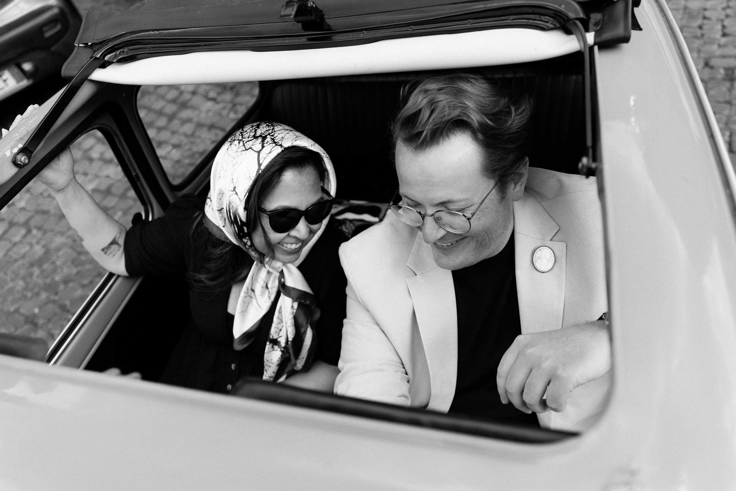 Photoshoot with Fiat 500 Vintage and Vespa. Photographer in Rome