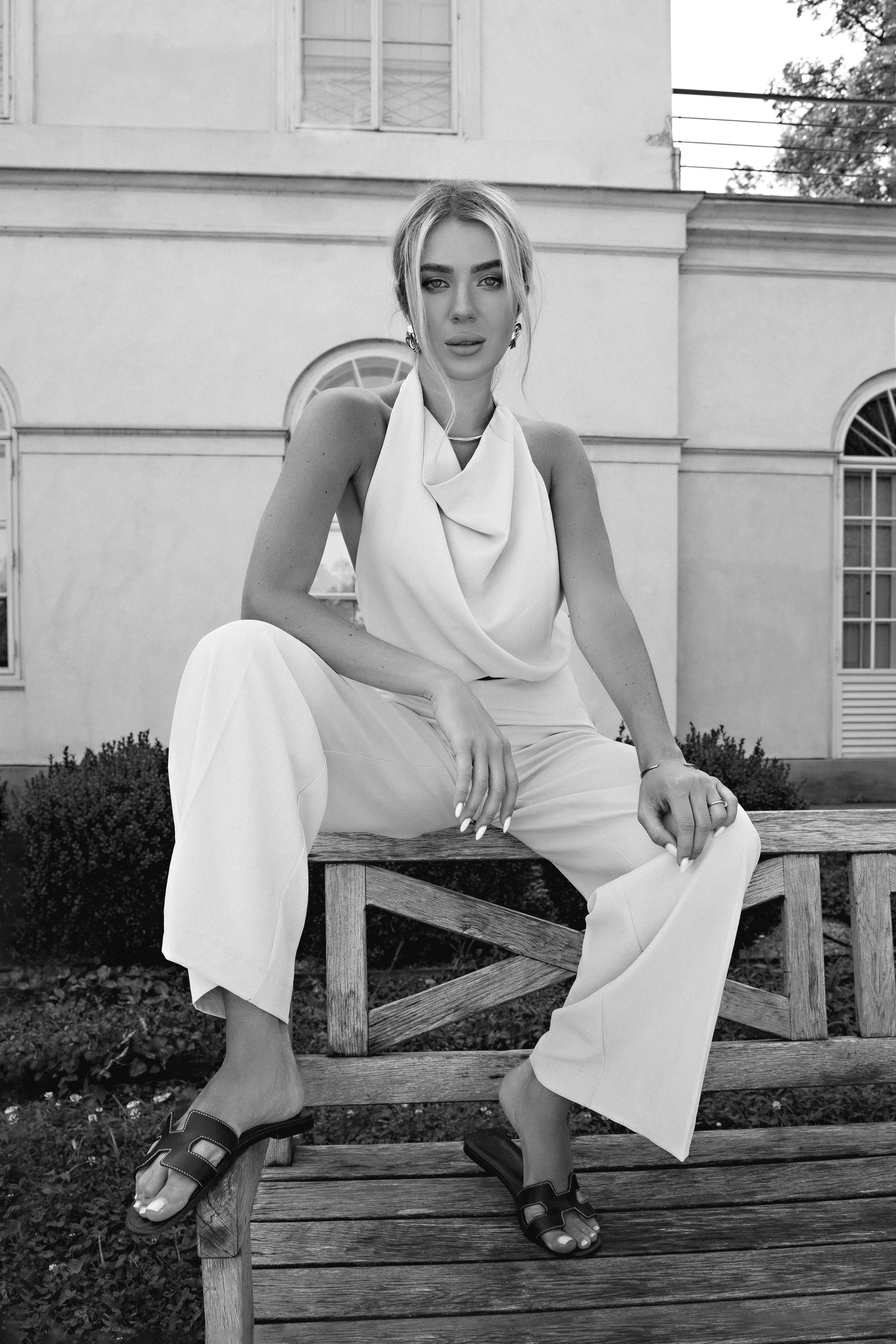 Baeva Yulia — portrait & fashion photographer