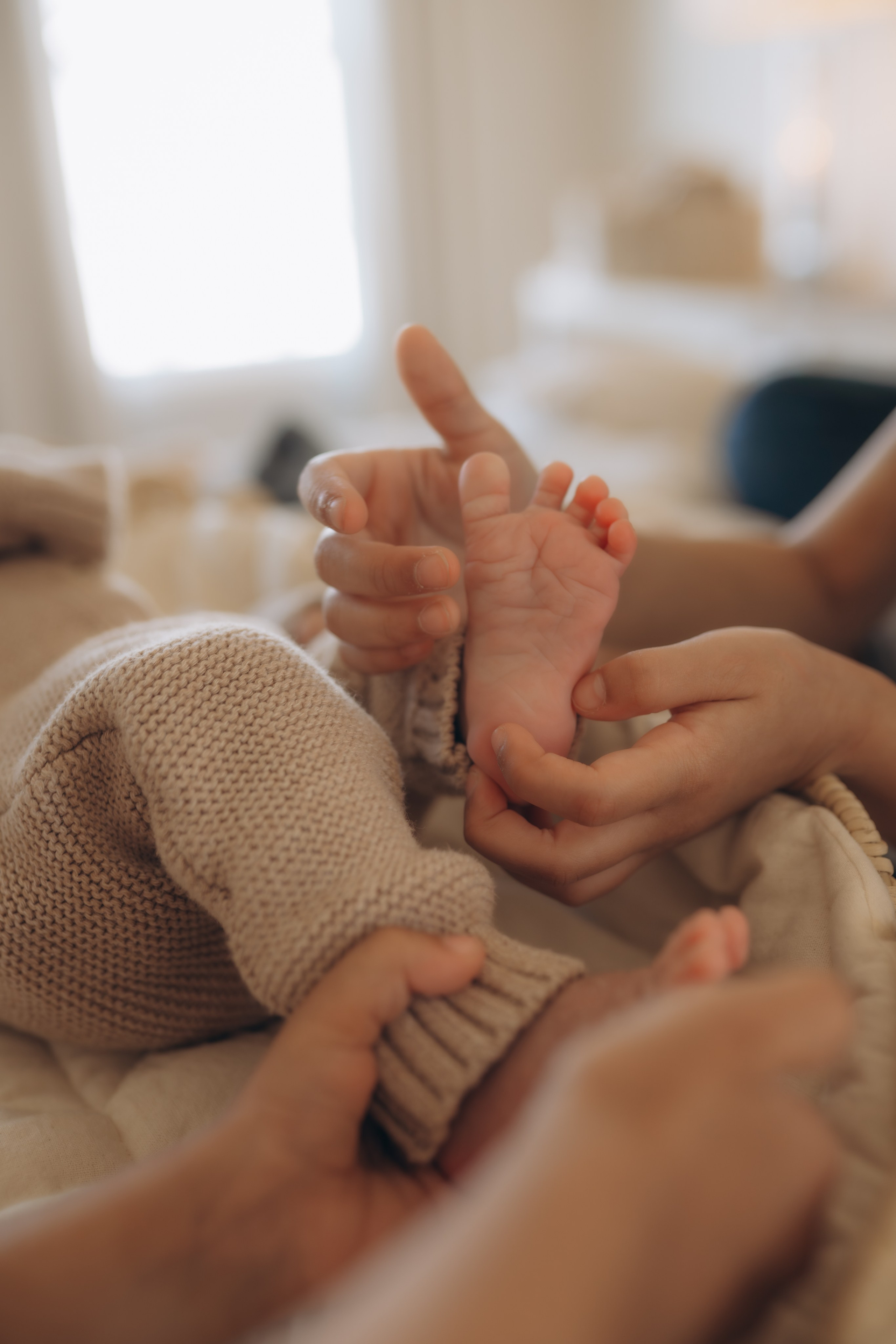 Newborn in home family stories. Lifestyle Family Photographer in Pennsylvania