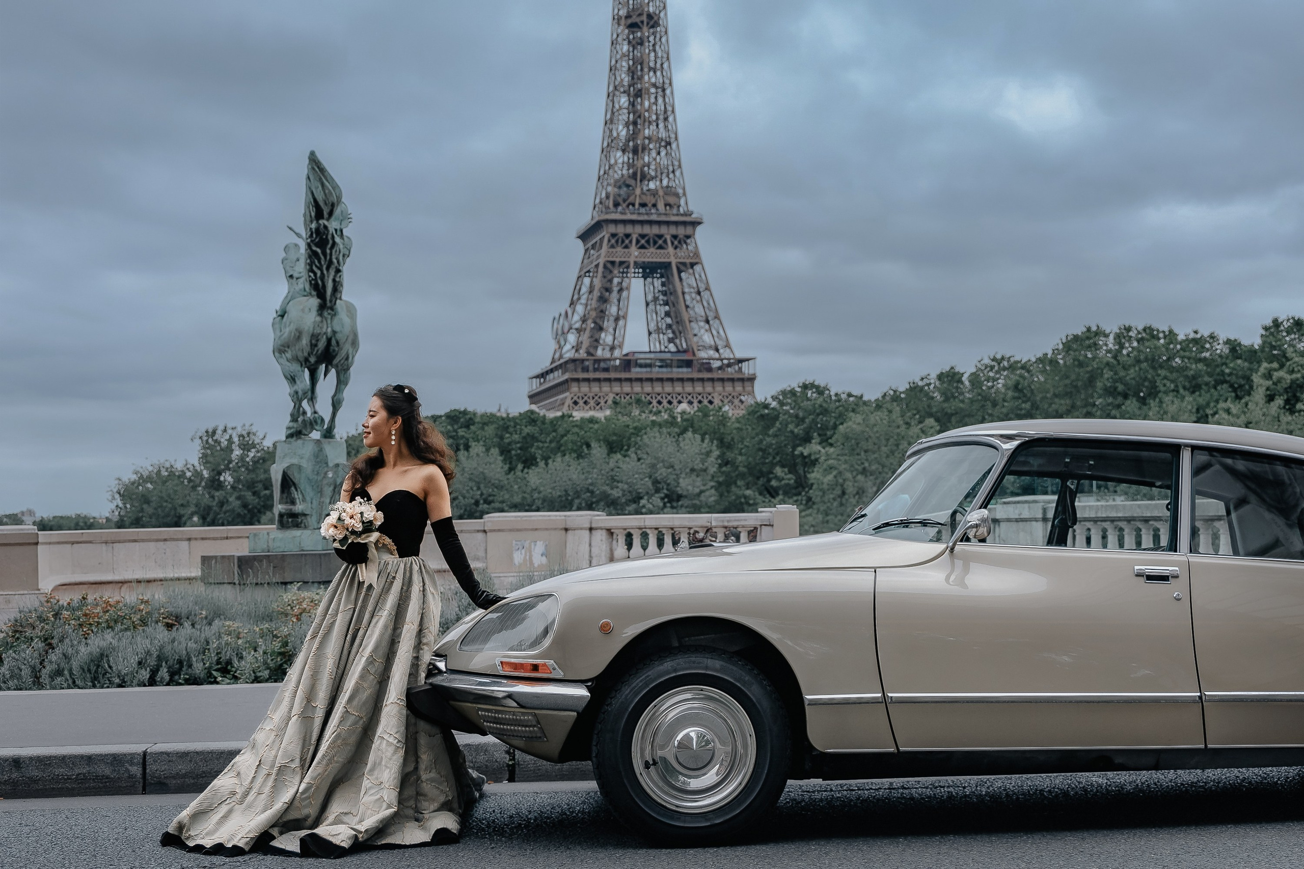 Paris Photo Tour in a Classic DS23 Pallas. Photographe à Paris