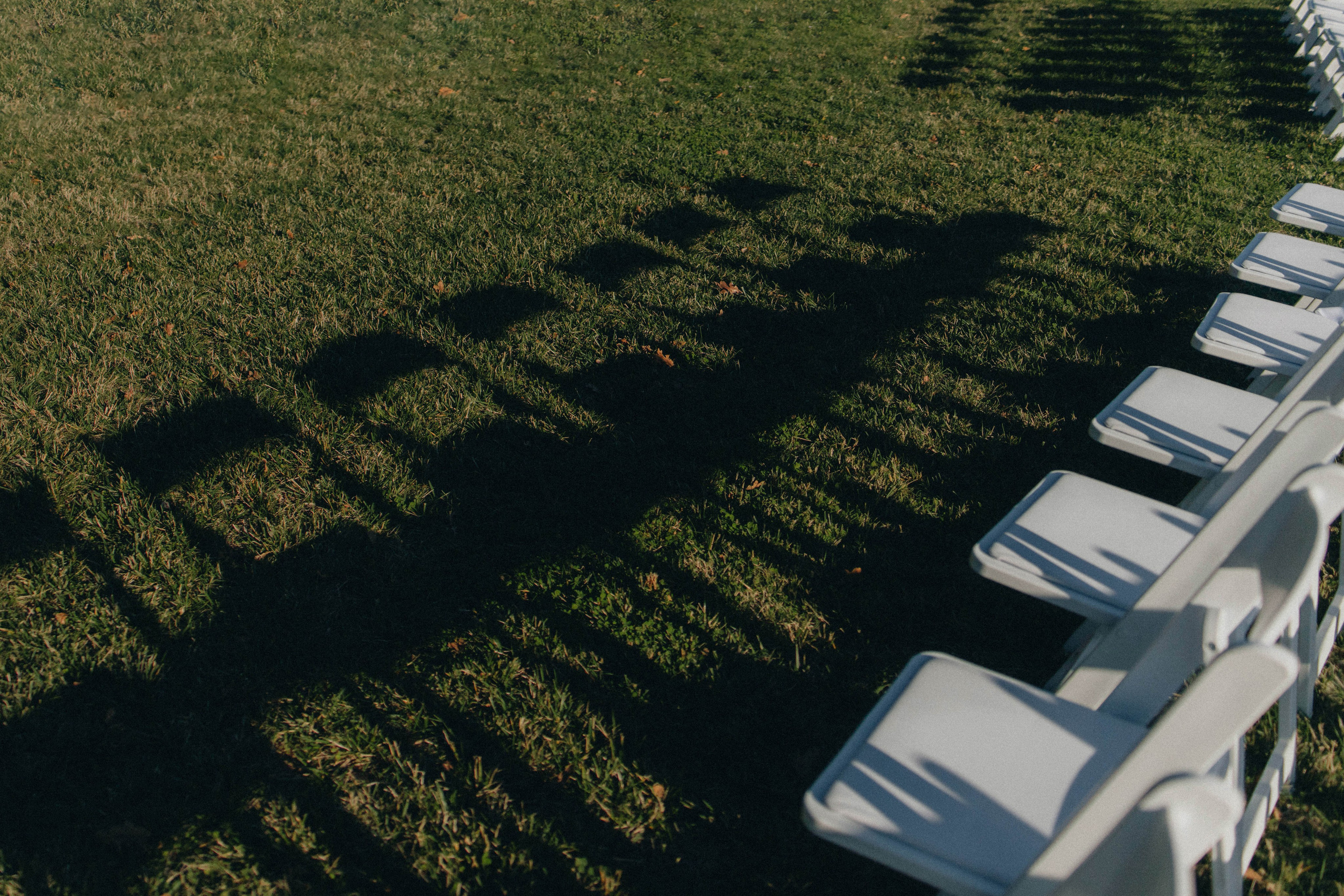 Jessie and Isaac on their wedding day in Portland, Oregon – a genuine moment of joy captured by photographer Georgy Shishkin in a romantic outdoor style, reflecting the charm of Portland & Seattle wedding photography.
