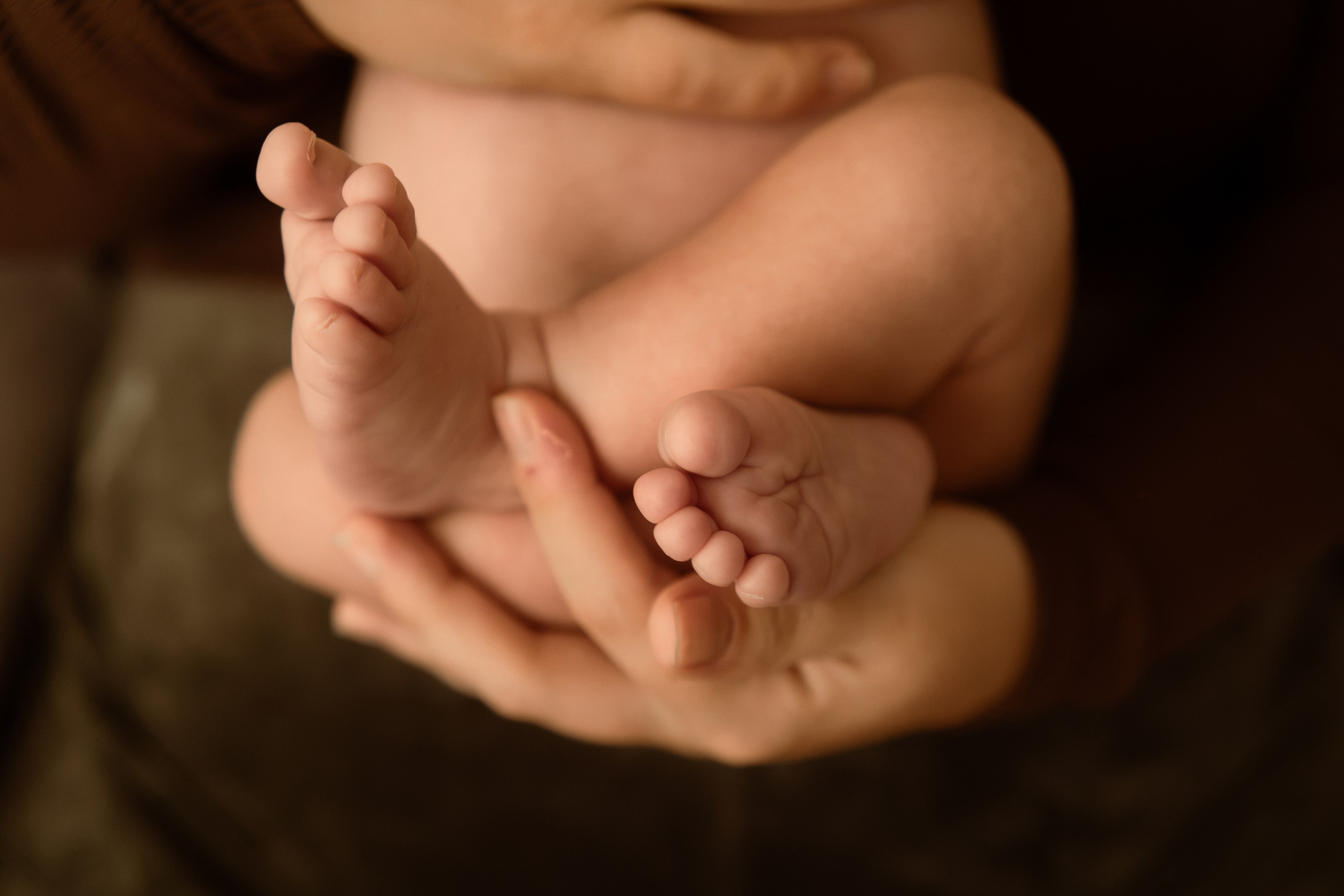 In-Home Newborn Photos in New London, CT | Connecticut Newborn Photographer