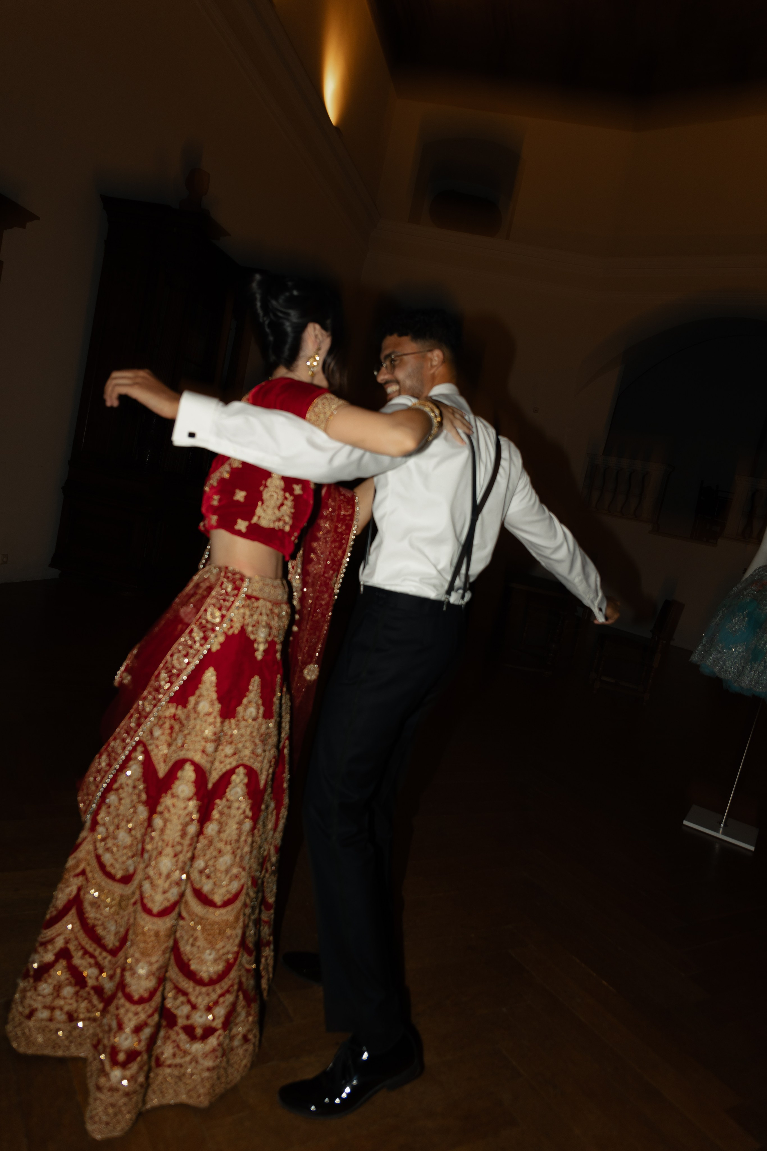 Elegant Castle Wedding in Austria | Alwin & Ruth’s Fairytale Celebration. Wedding photographer and videographer based in Timisoara, Romania