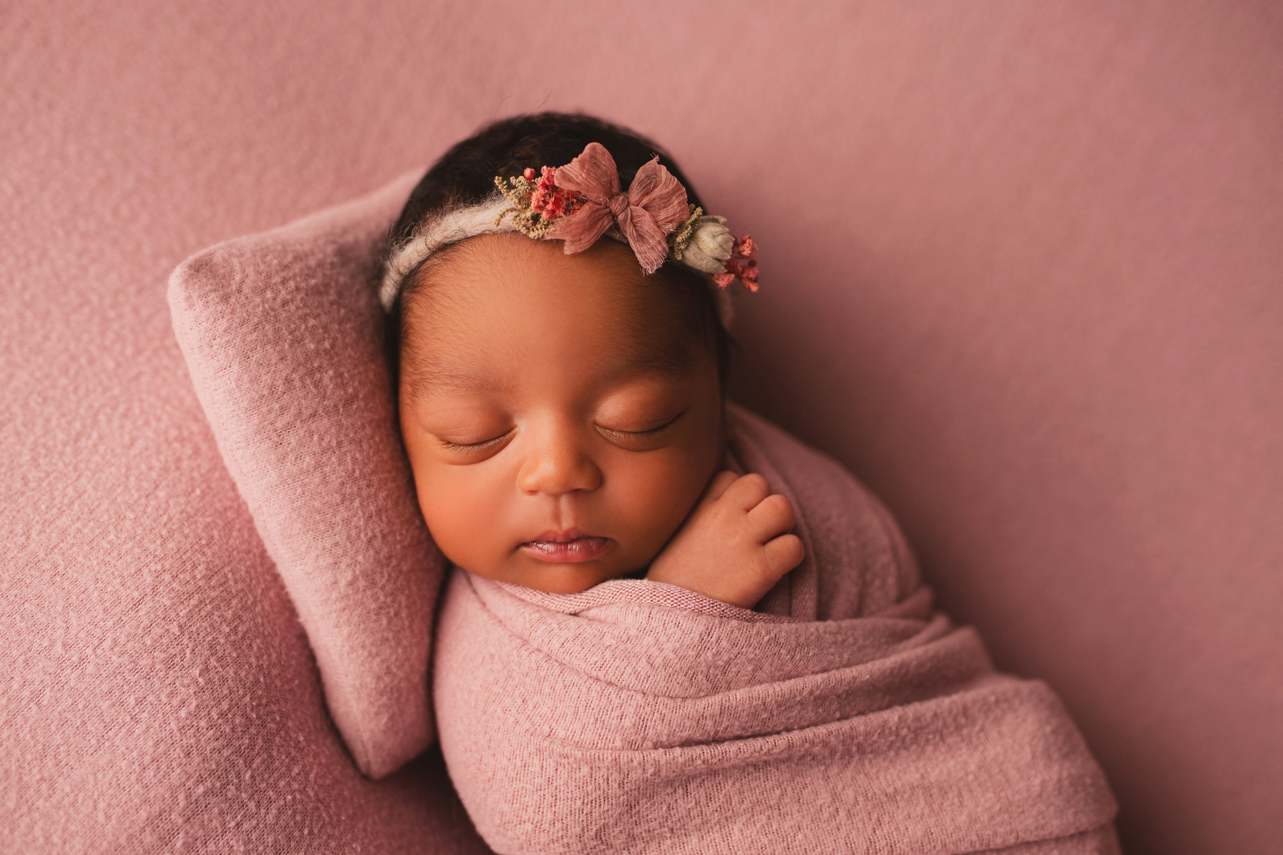 A Little Princess. Ottawa Newborn and Baby Newborn Photographer Elena Helali