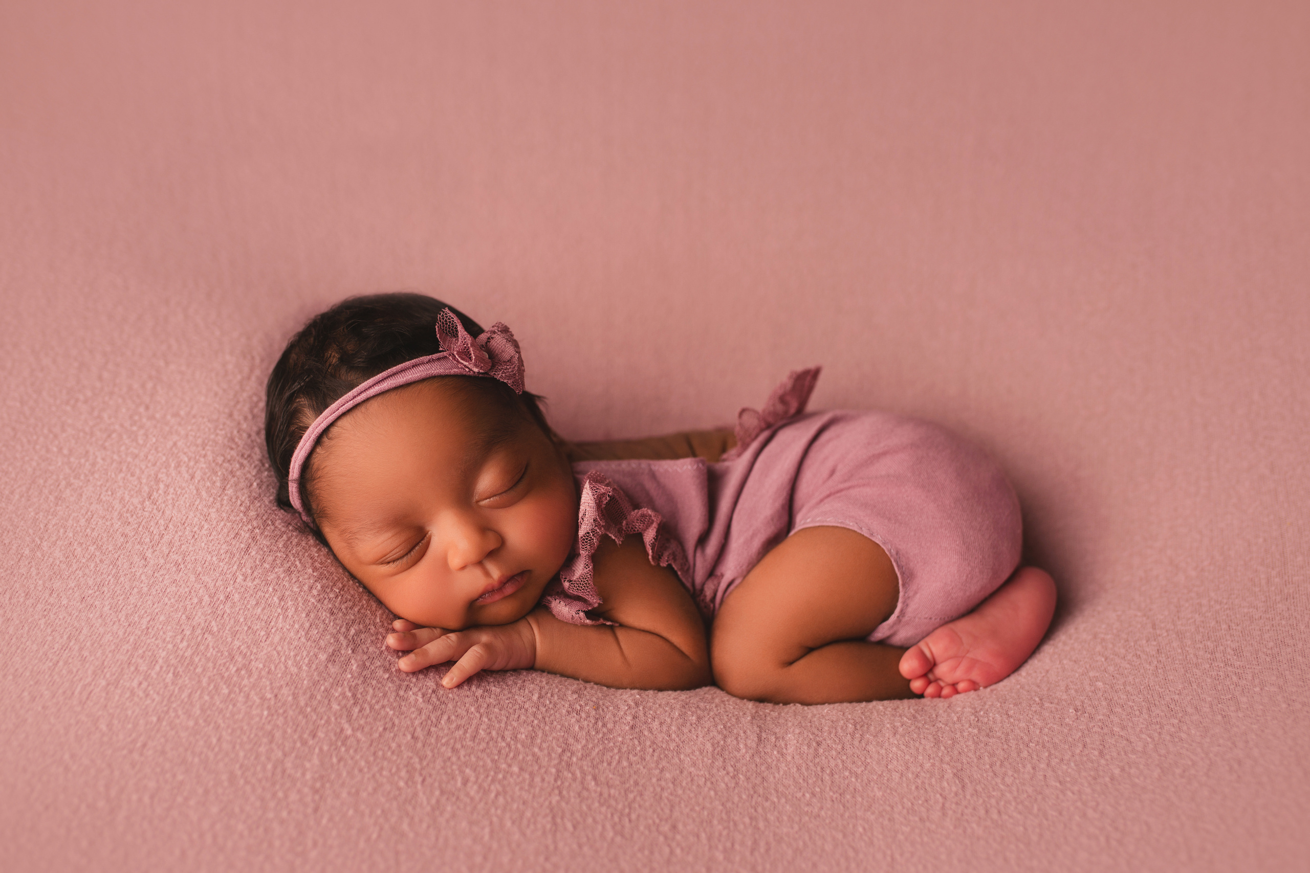 A Little Princess. Ottawa Newborn and Baby Newborn Photographer Elena Helali