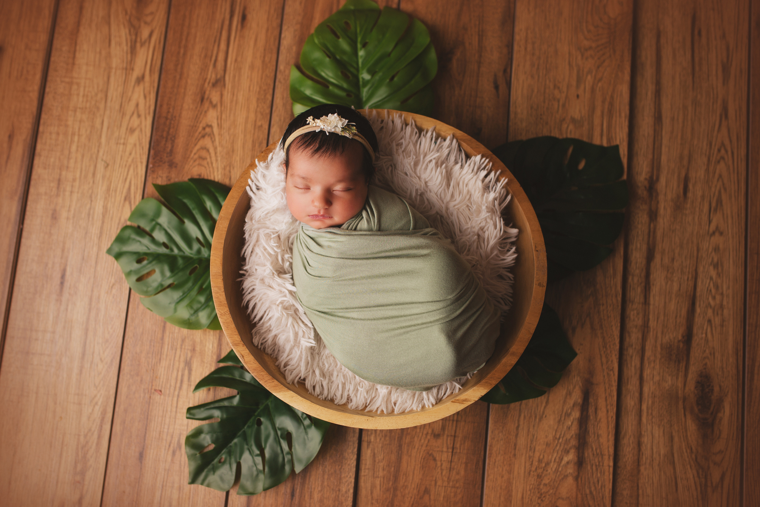A Sweet Little Strabbery. Ottawa Newborn and Baby Newborn Photographer Elena Helali