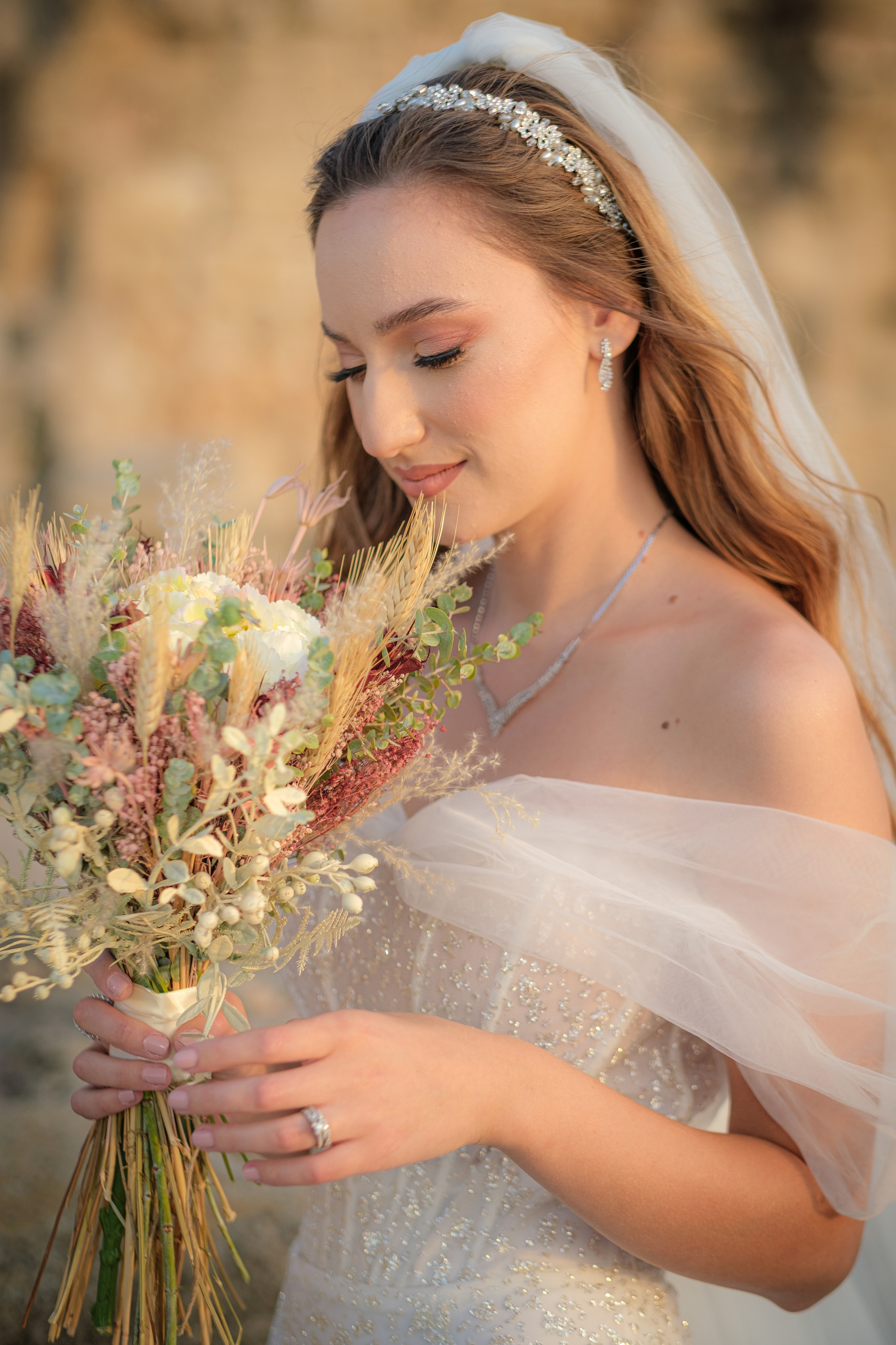 AMIR & DARA. JUST ABOUT LOVE. OCTOBER 2021. Middle East Photo Agency — Свадьбы, Бар и Бат-мицва, Брит, Театр, Магниты, Портреты