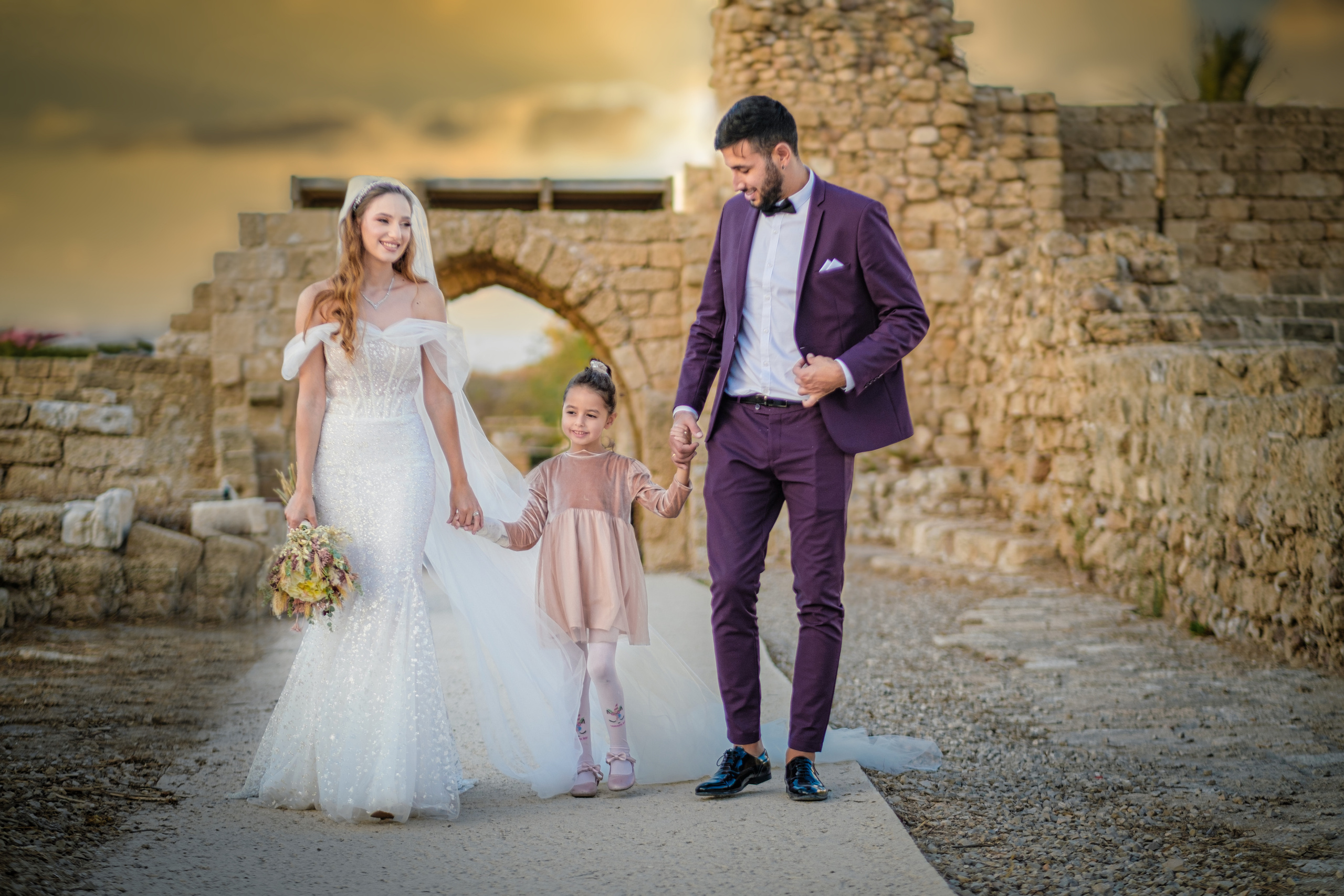 AMIR & DARA. JUST ABOUT LOVE. OCTOBER 2021. Middle East Photo Agency — Свадьбы, Бар и Бат-мицва, Брит, Театр, Магниты, Портреты