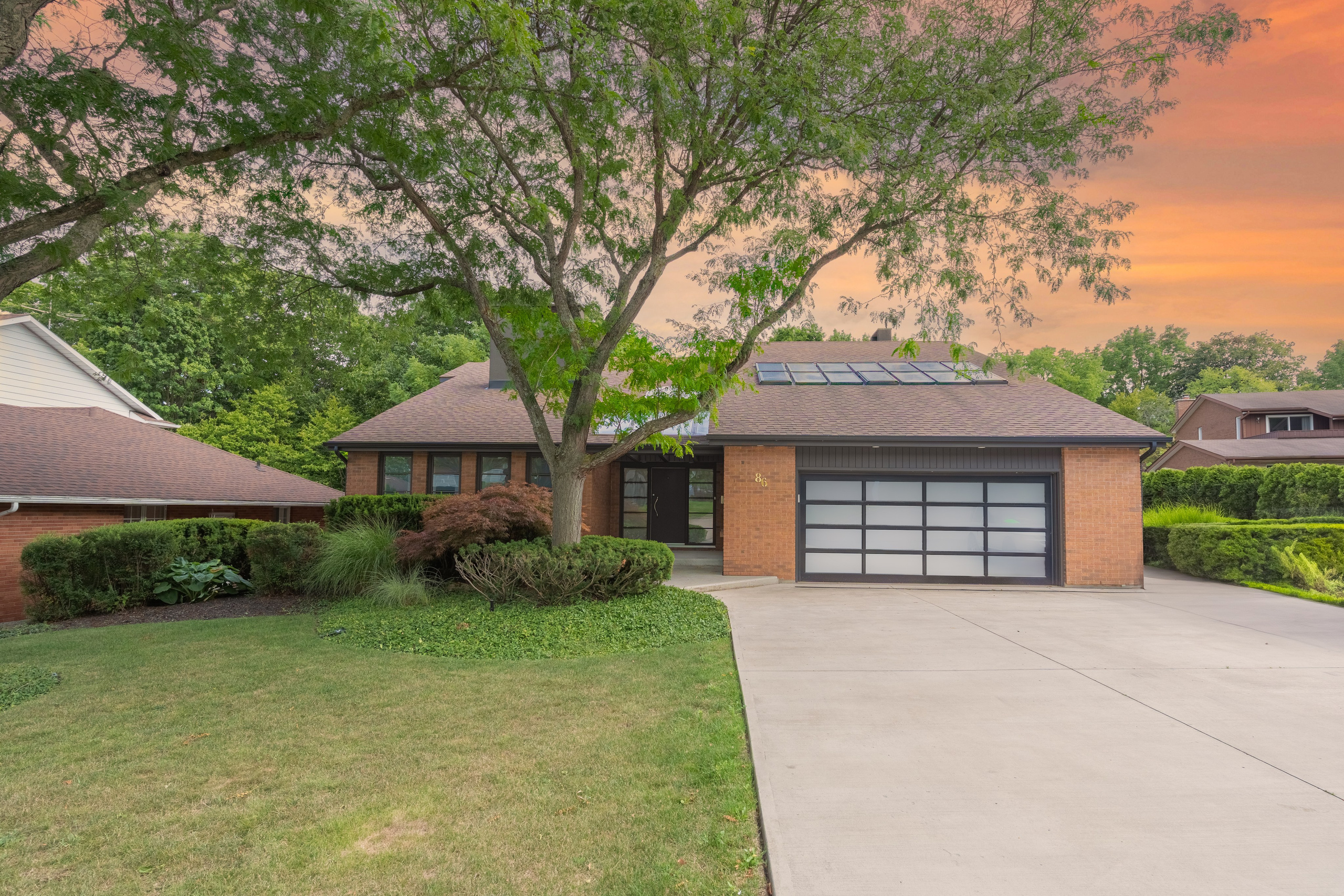 Real Estate. Photographer & Videographer Niagara | Toronto