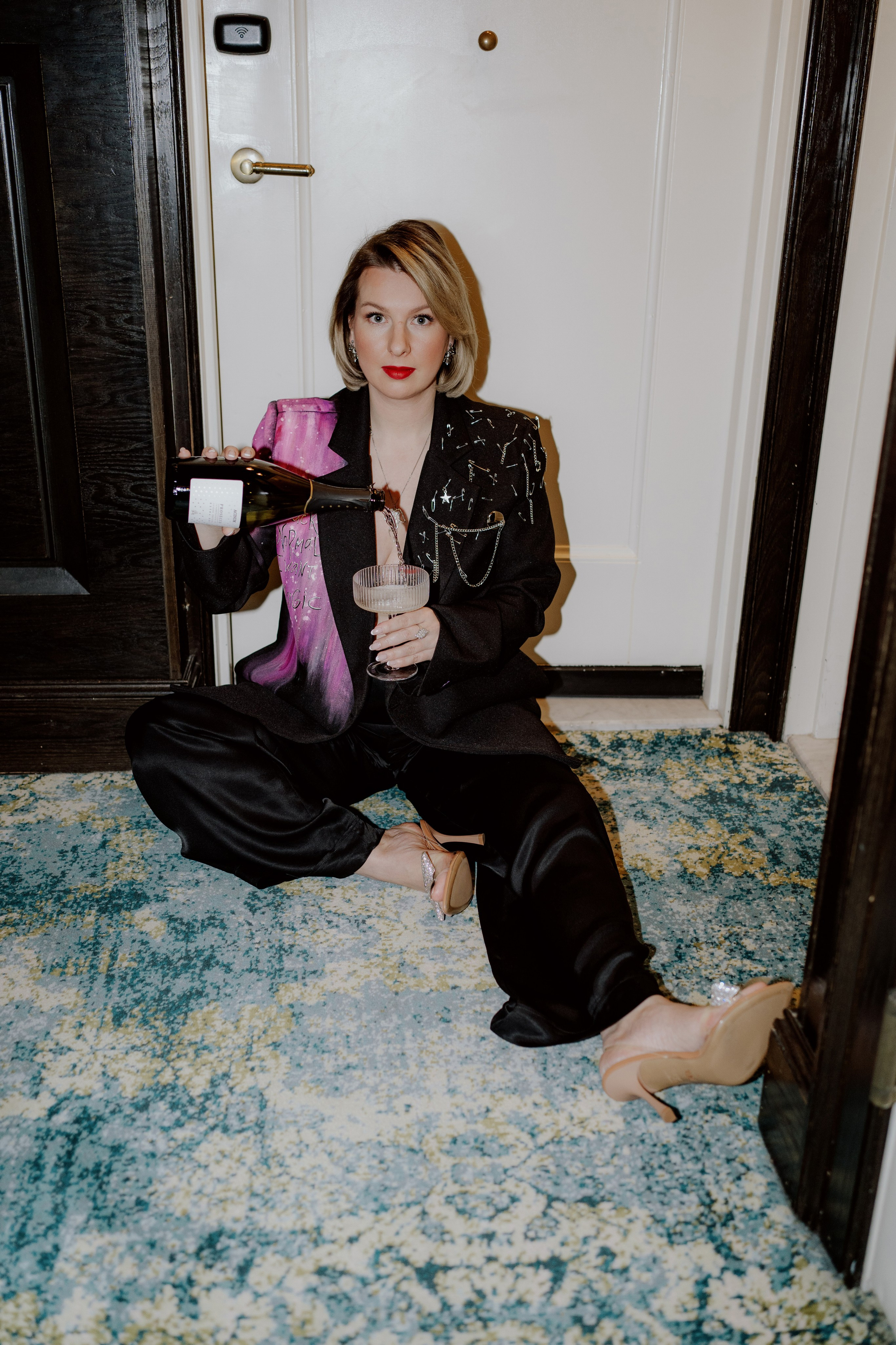 Luxury Boudoir Photography NYC | Intimate Portrait Sessions at The Ludlow Hotel. Videographer and photographer in New York // MAKAROV.VIDEO