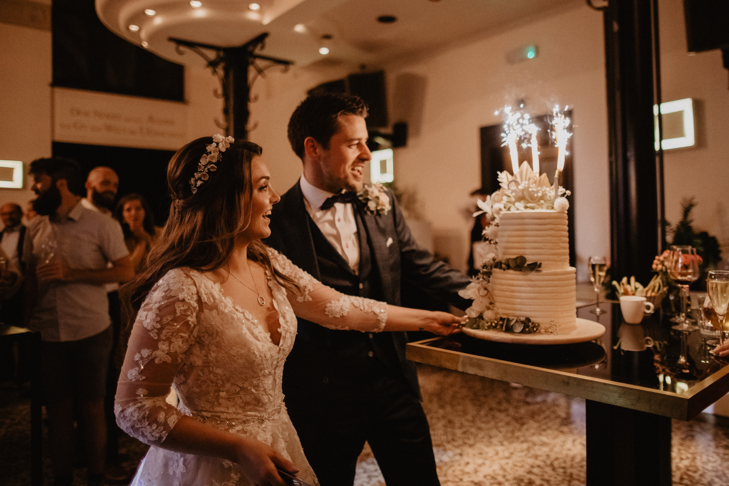 Samantha + Joris | “But we know better”. Iceland elopement photographer & videographer