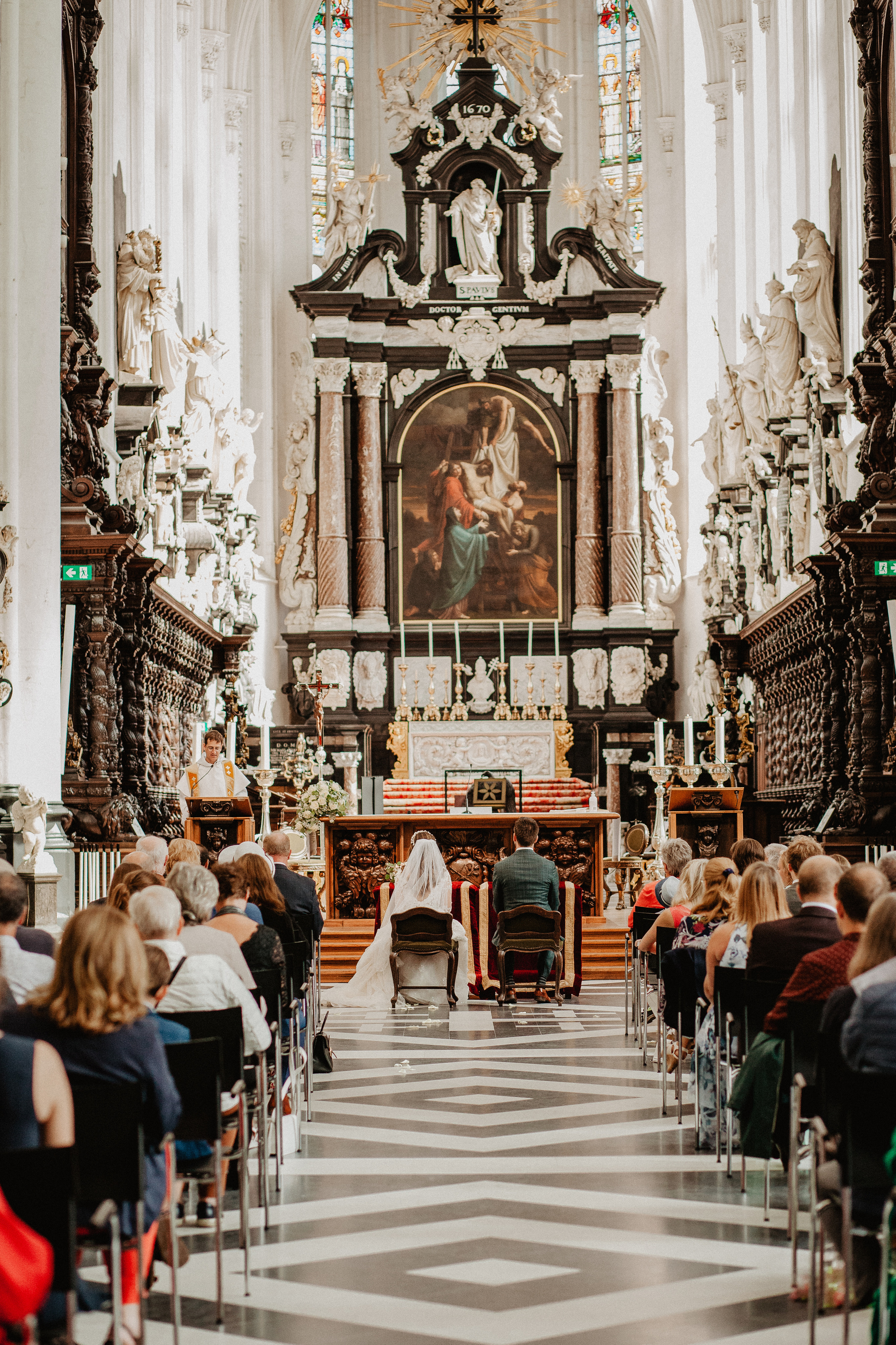 Samantha + Joris | “But we know better”. Iceland elopement photographer & videographer