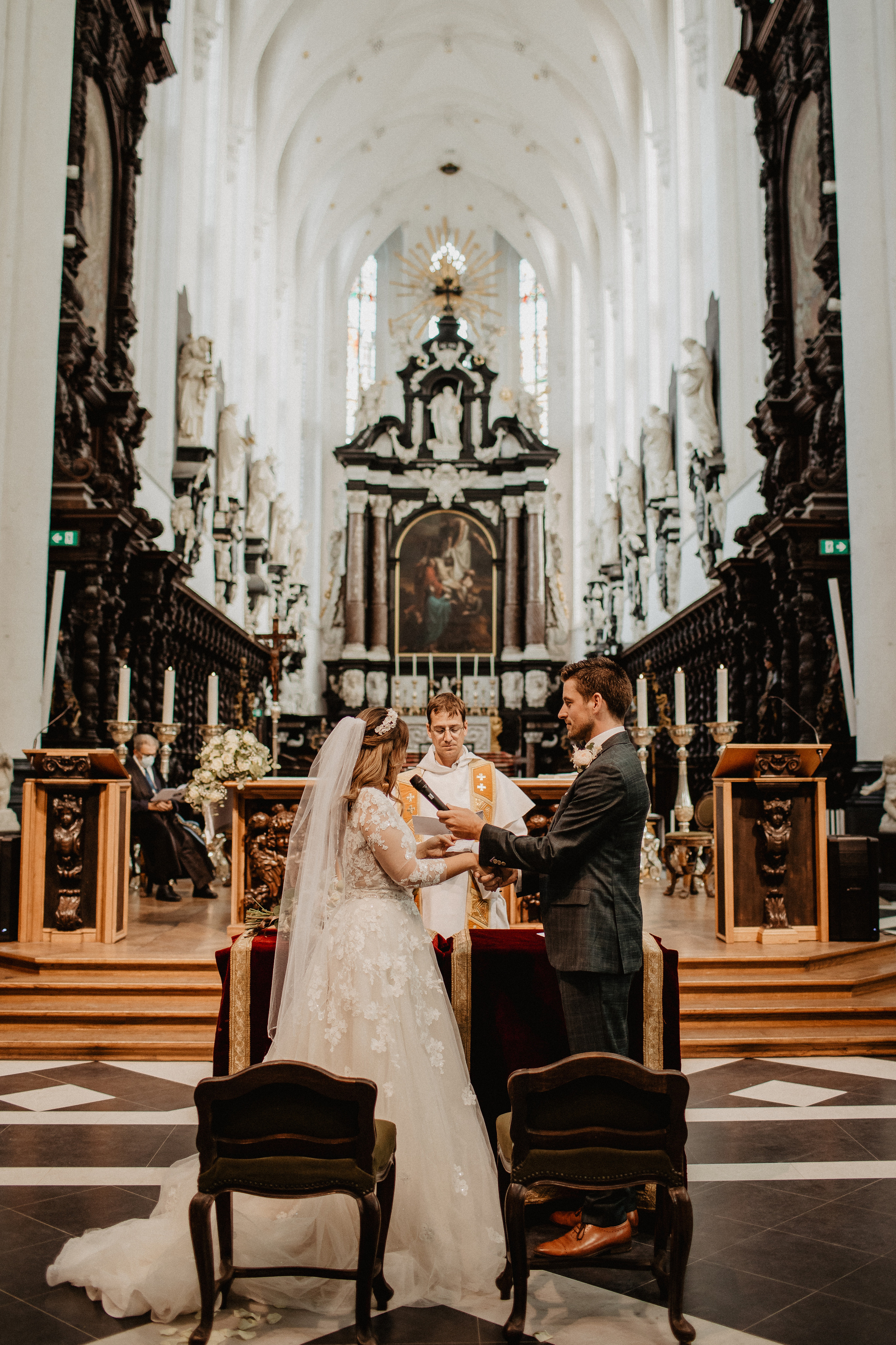 Samantha + Joris | “But we know better”. Iceland elopement photographer & videographer