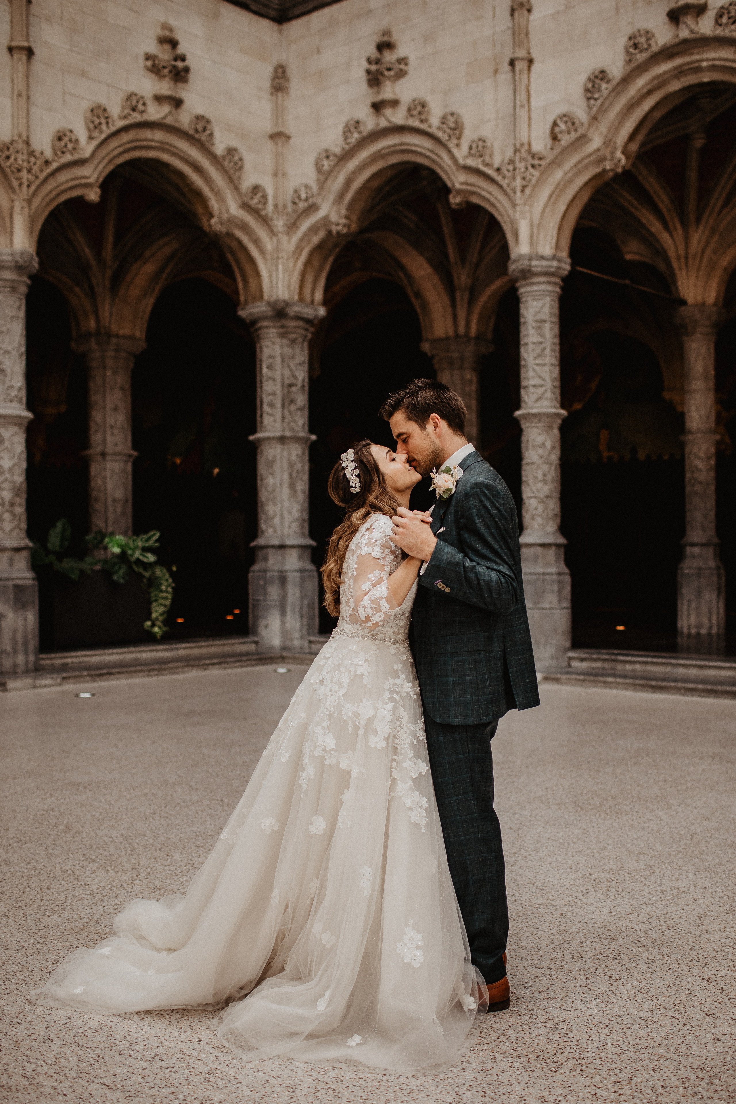 Samantha + Joris | “But we know better”. Iceland elopement photographer & videographer