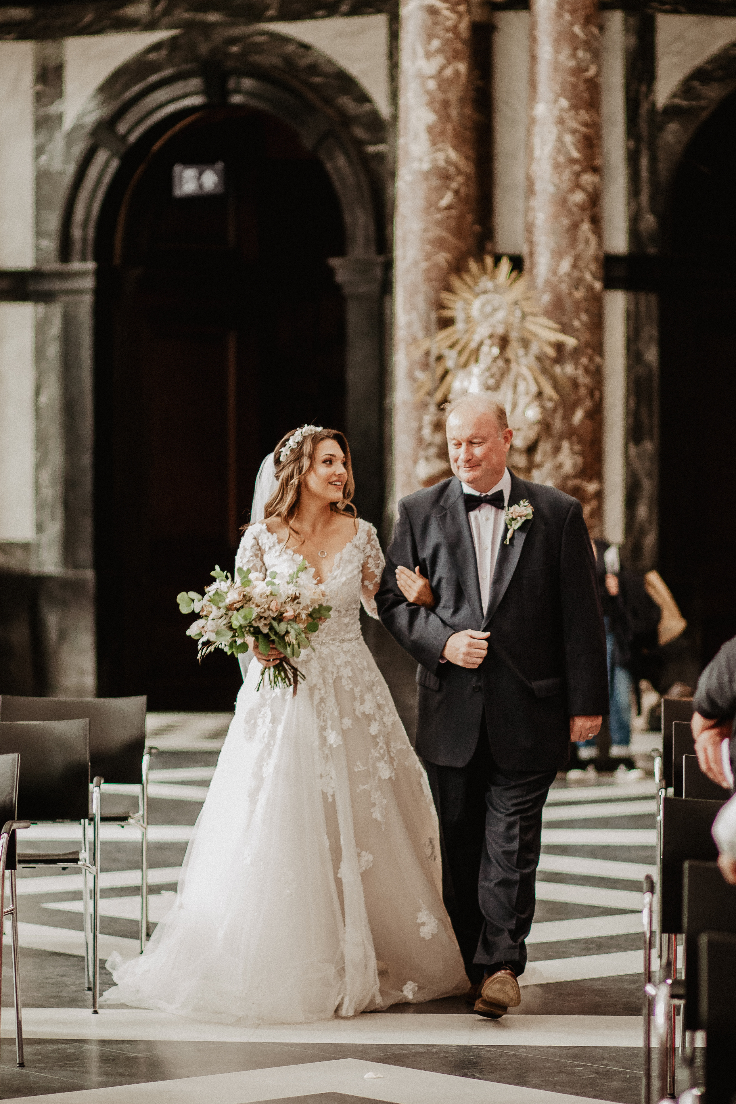 Samantha + Joris | “But we know better”. Iceland elopement photographer & videographer