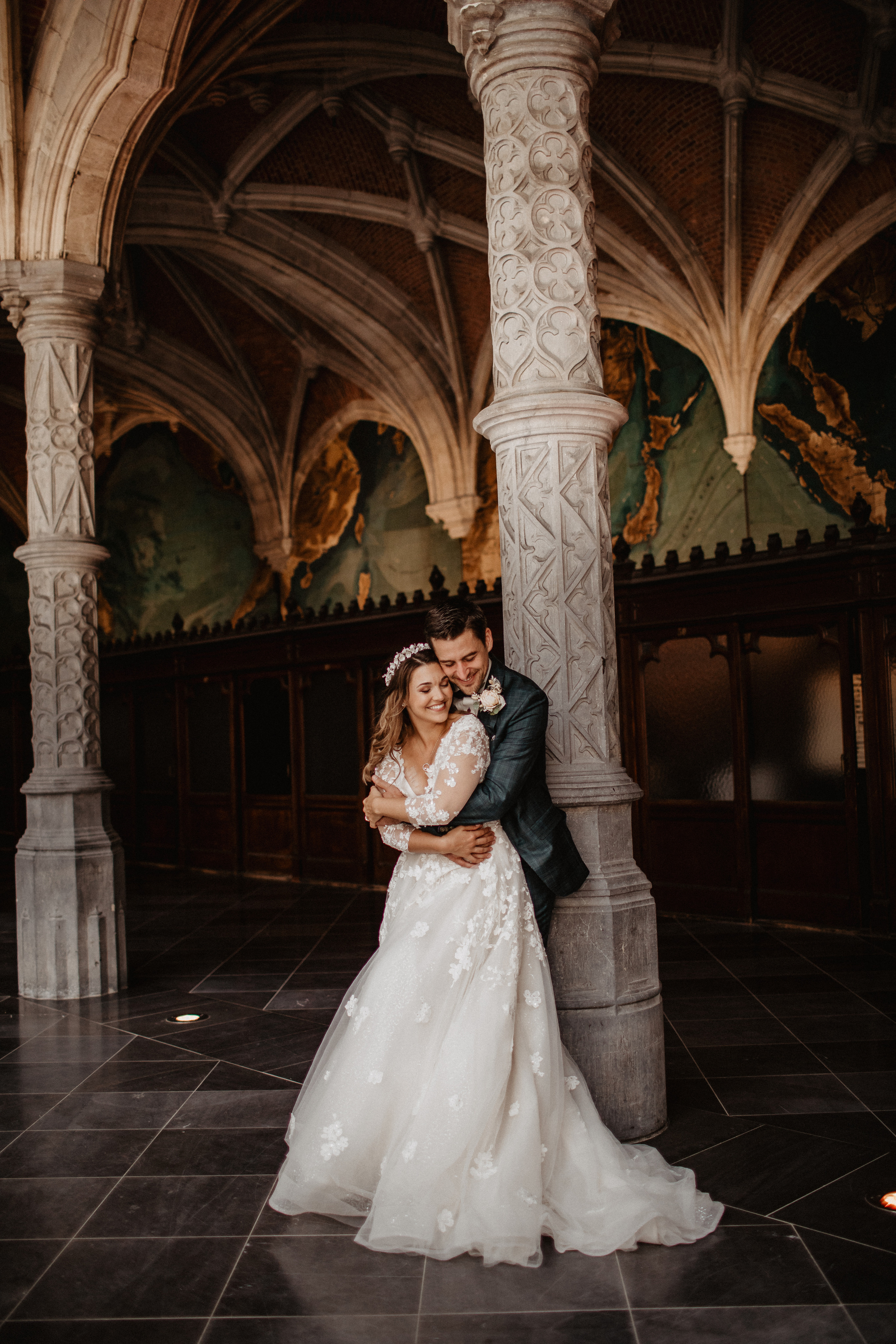 Samantha + Joris | “But we know better”. Iceland elopement photographer & videographer