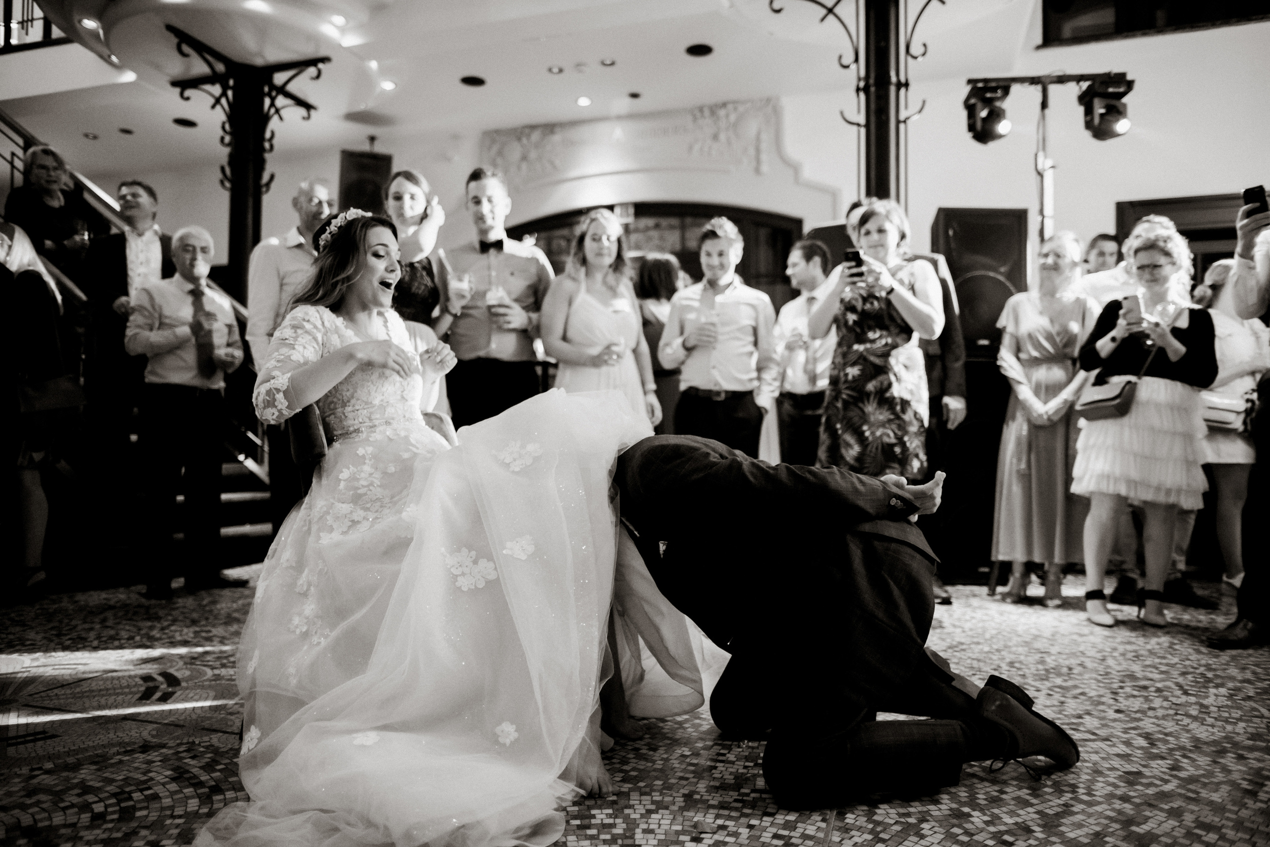 Samantha + Joris | “But we know better”. Iceland elopement photographer & videographer