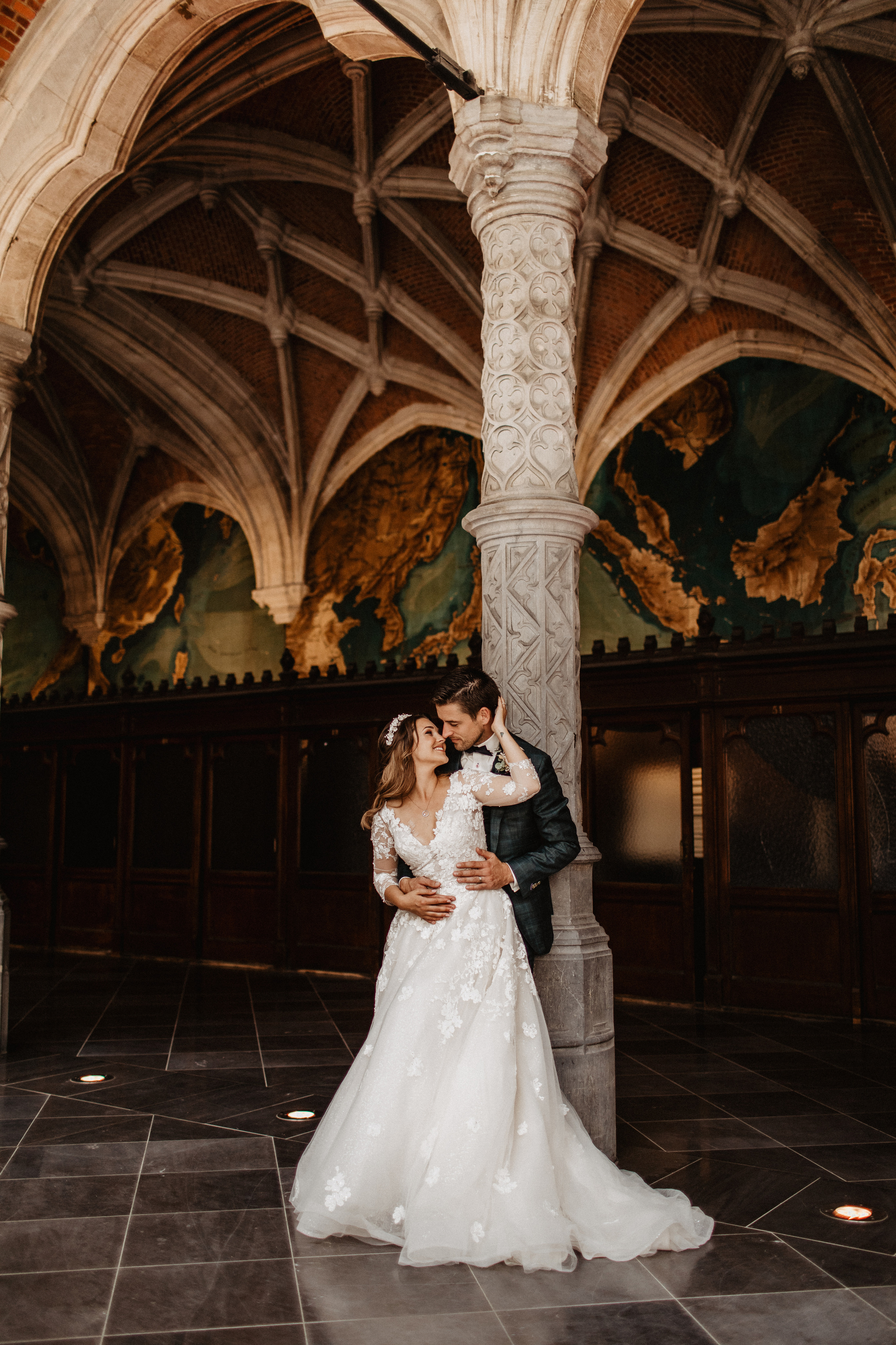 Samantha + Joris | “But we know better”. Iceland elopement photographer & videographer