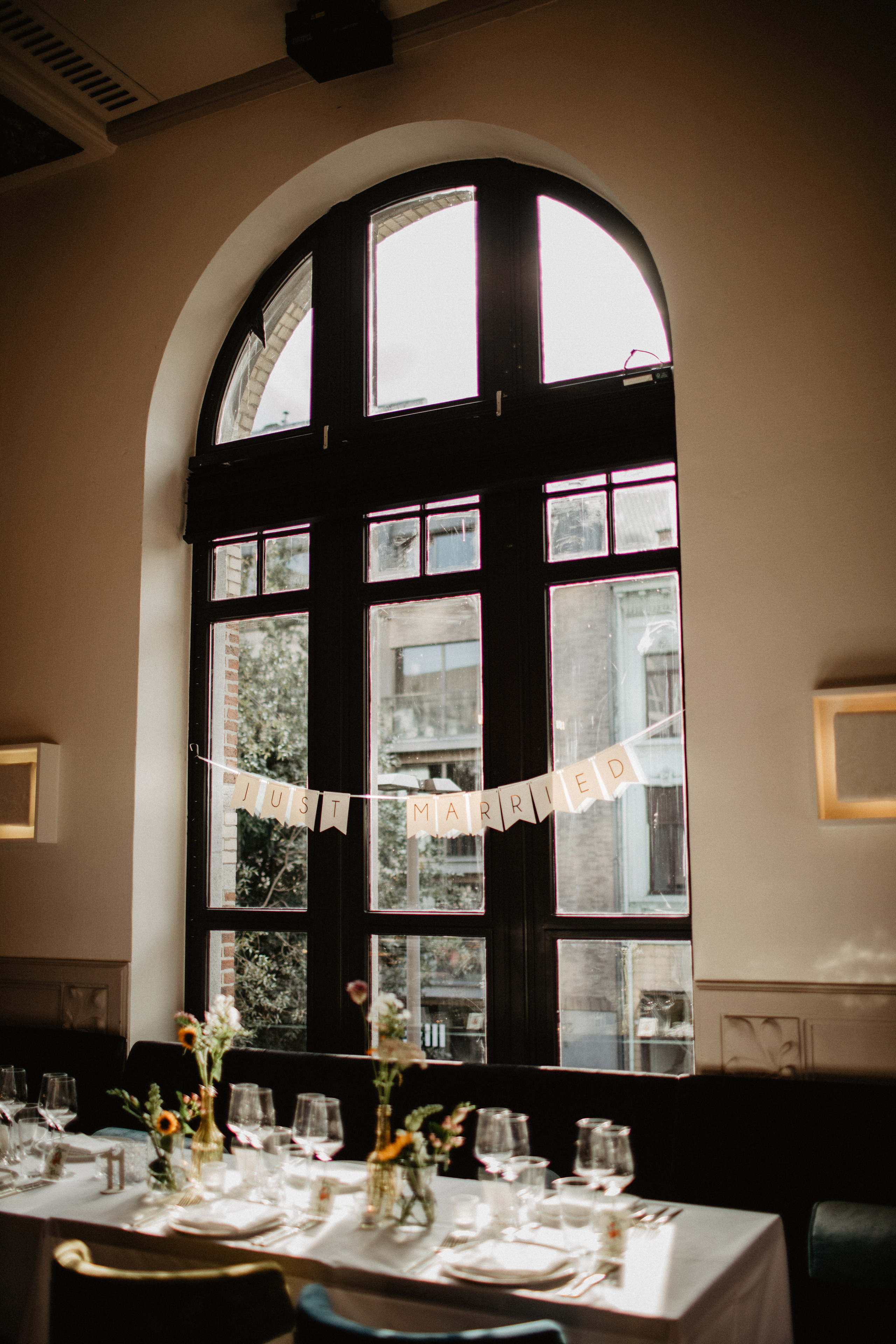 Samantha + Joris | “But we know better”. Iceland elopement photographer & videographer