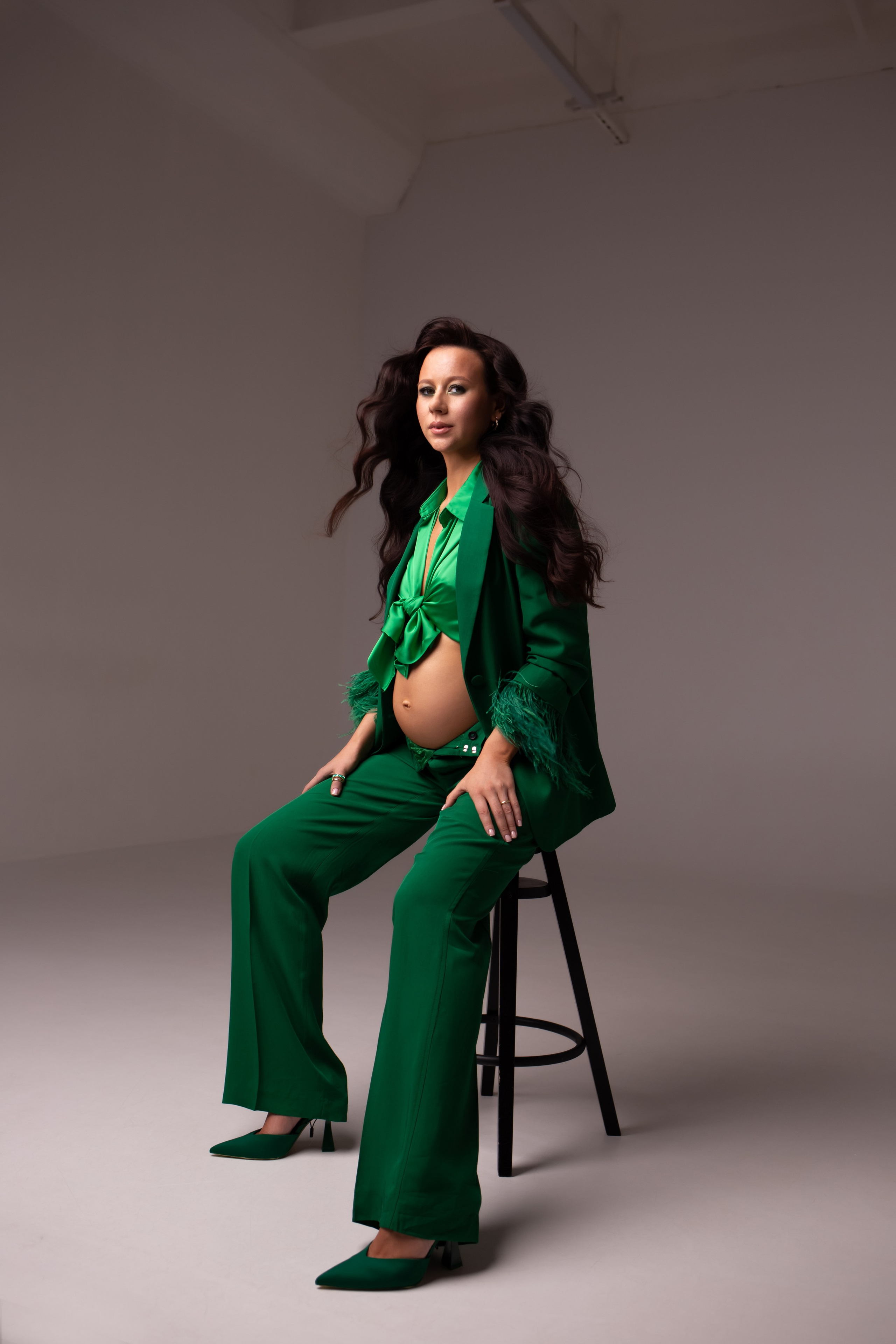 Photo shoot in minimalist style. Professional photographer in Spain