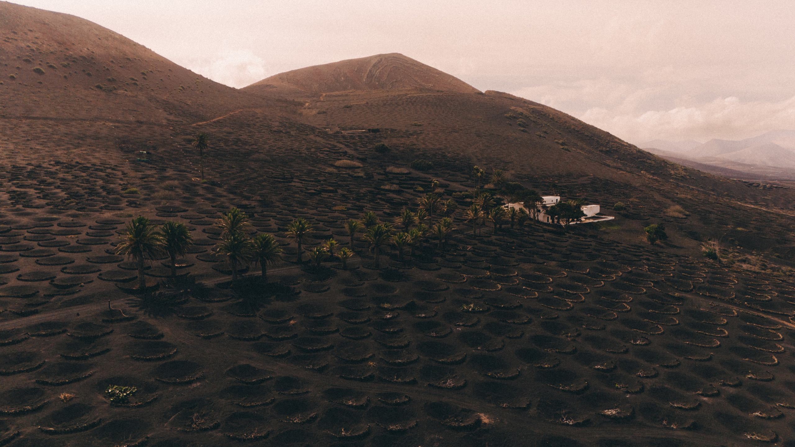 Lanzarote. Ivlianna Travels — travel blog with photography tips