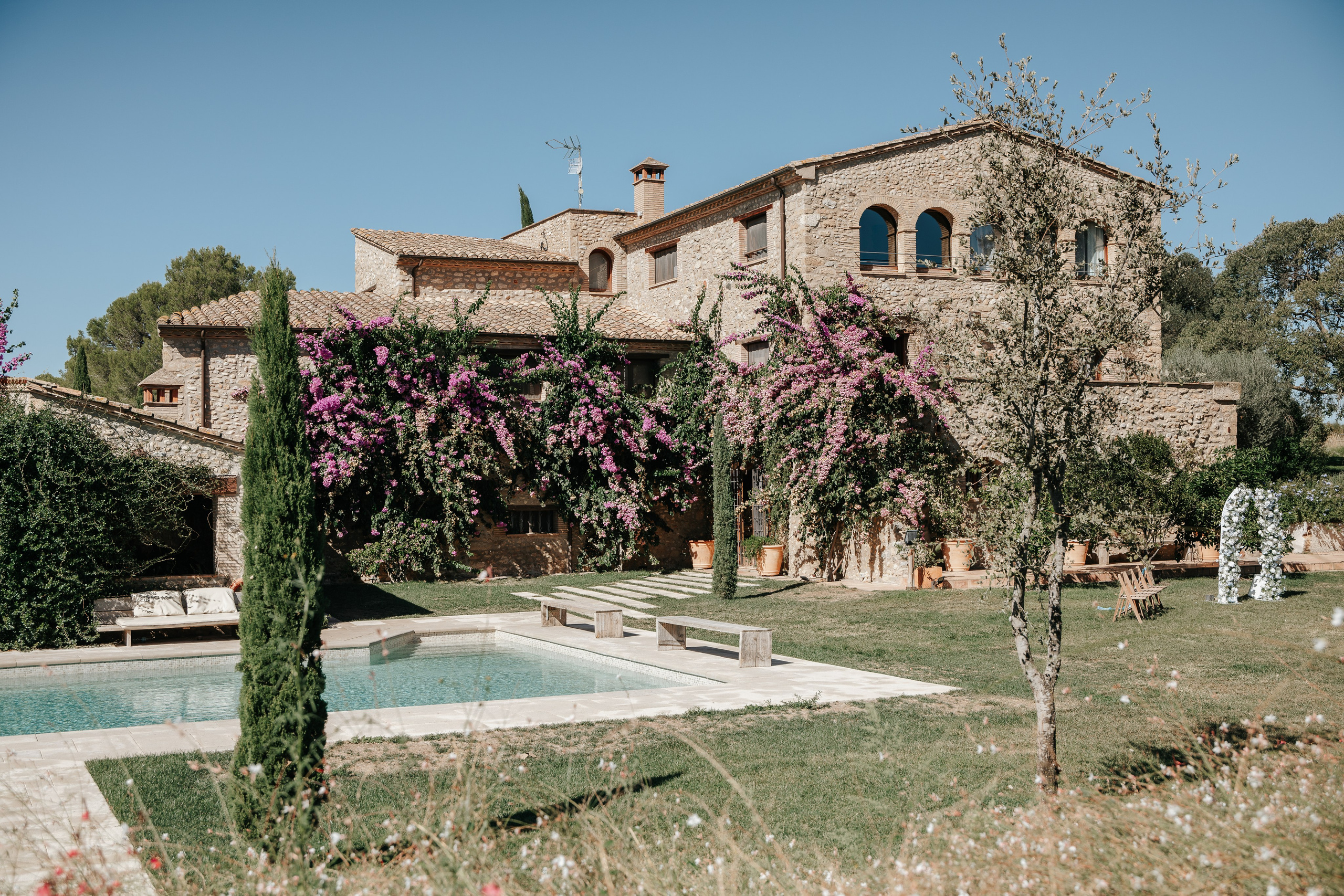 Emily & Callum, 22/09/2026, Mas Terrats. Fotógrafa de bodas en Girona, Costa Brava | Wedding Photographer Evgenia Gruntovaya