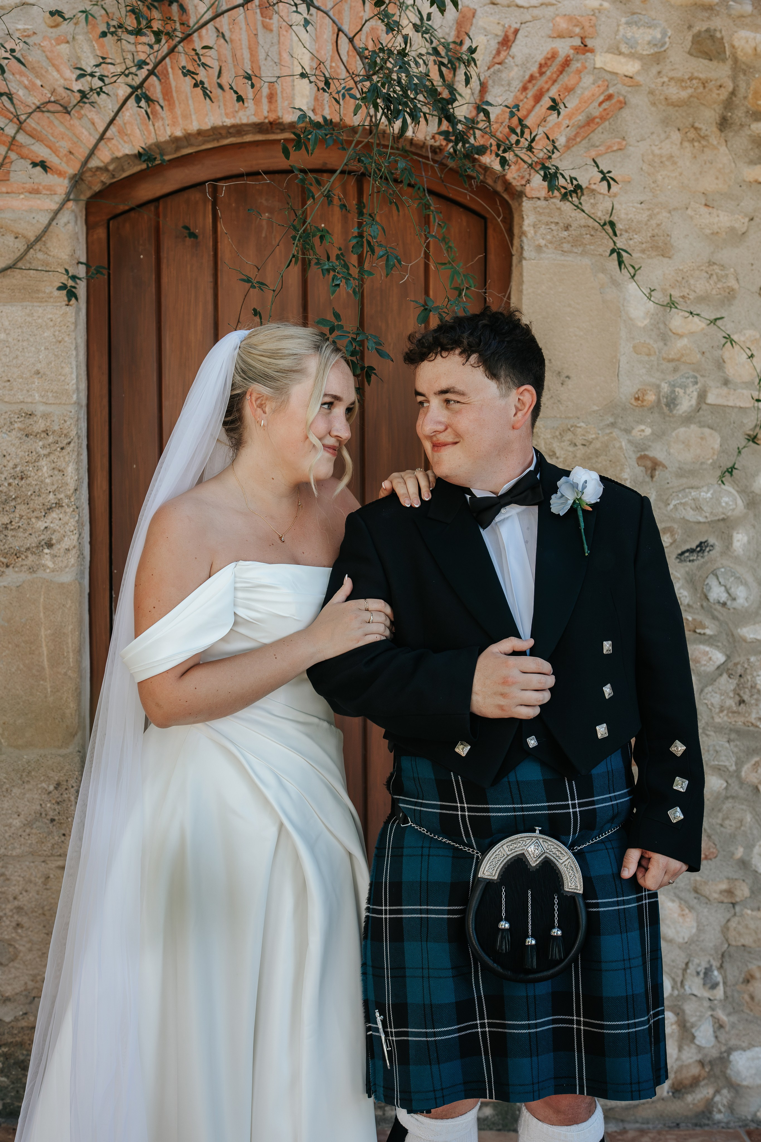 Emily & Callum, 22/09/2026, Mas Terrats. Fotógrafa de bodas en Girona, Costa Brava | Wedding Photographer Evgenia Gruntovaya