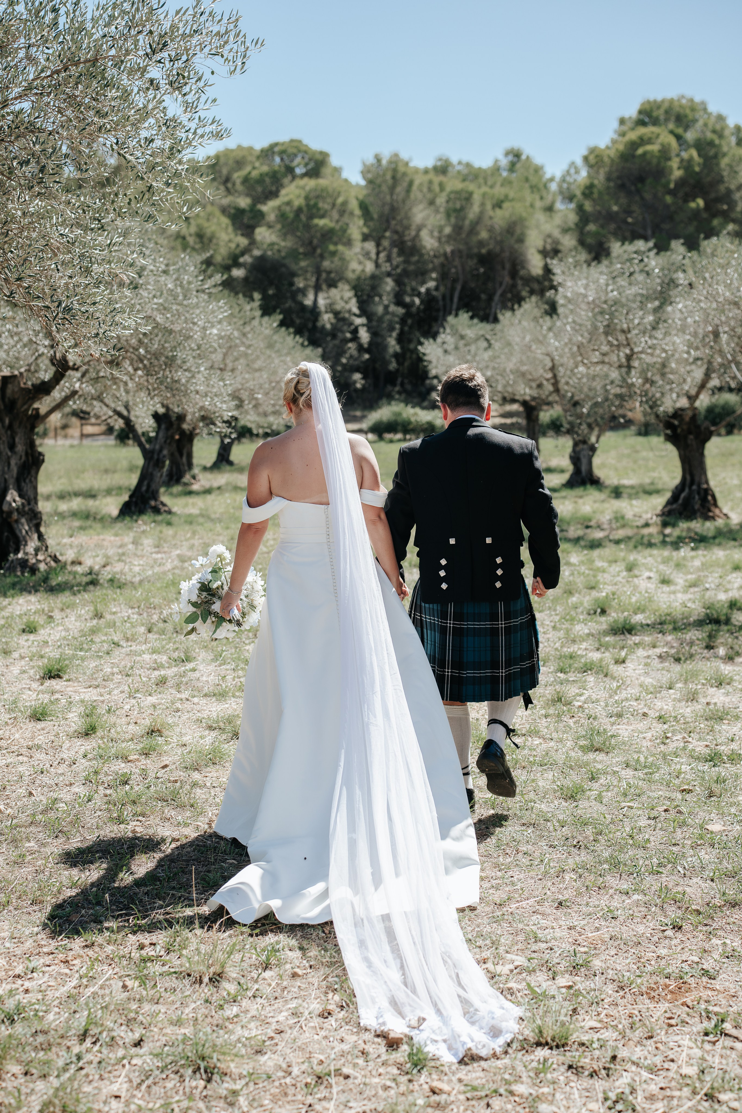 Emily & Callum, 22/09/2026, Mas Terrats. Fotógrafa de bodas en Girona, Costa Brava | Wedding Photographer Evgenia Gruntovaya