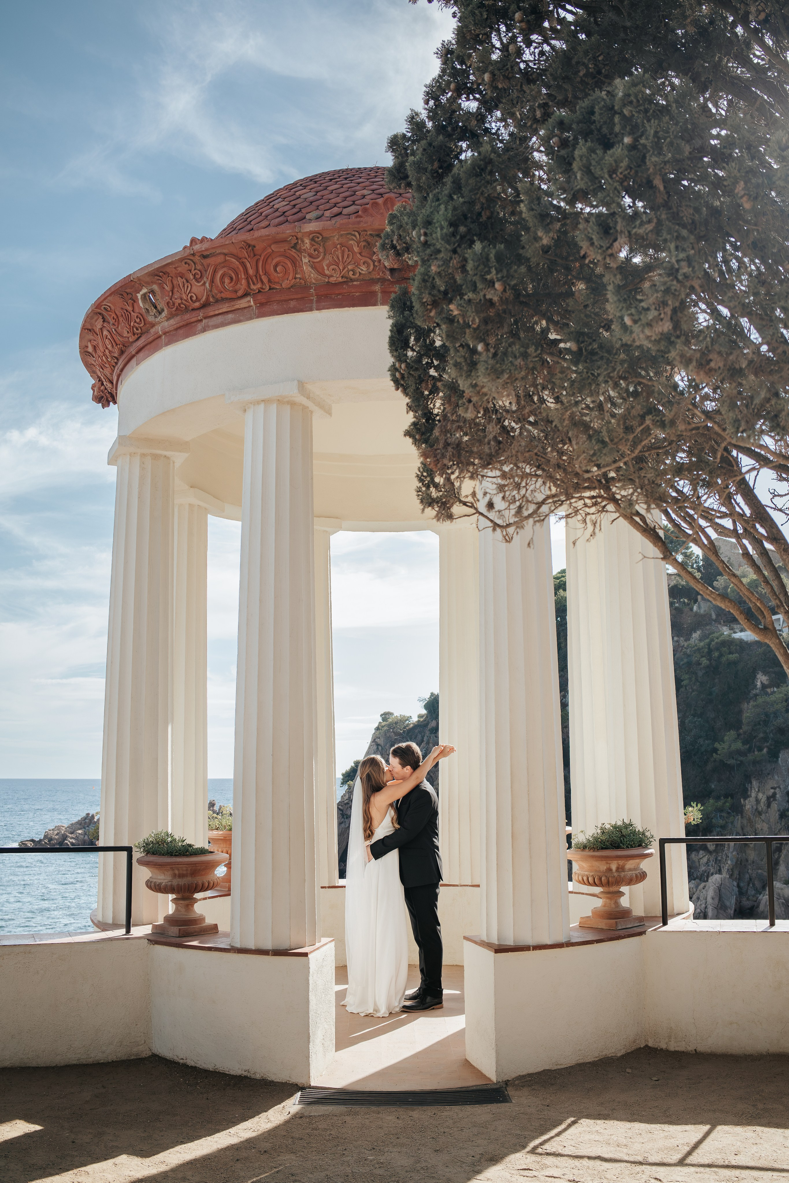 Hunter & Molly, 10/09/2026, Jardi Botanic Marimurtra. Wedding photographer in Girona and Costa Brava| Evgenia Gruntovaya