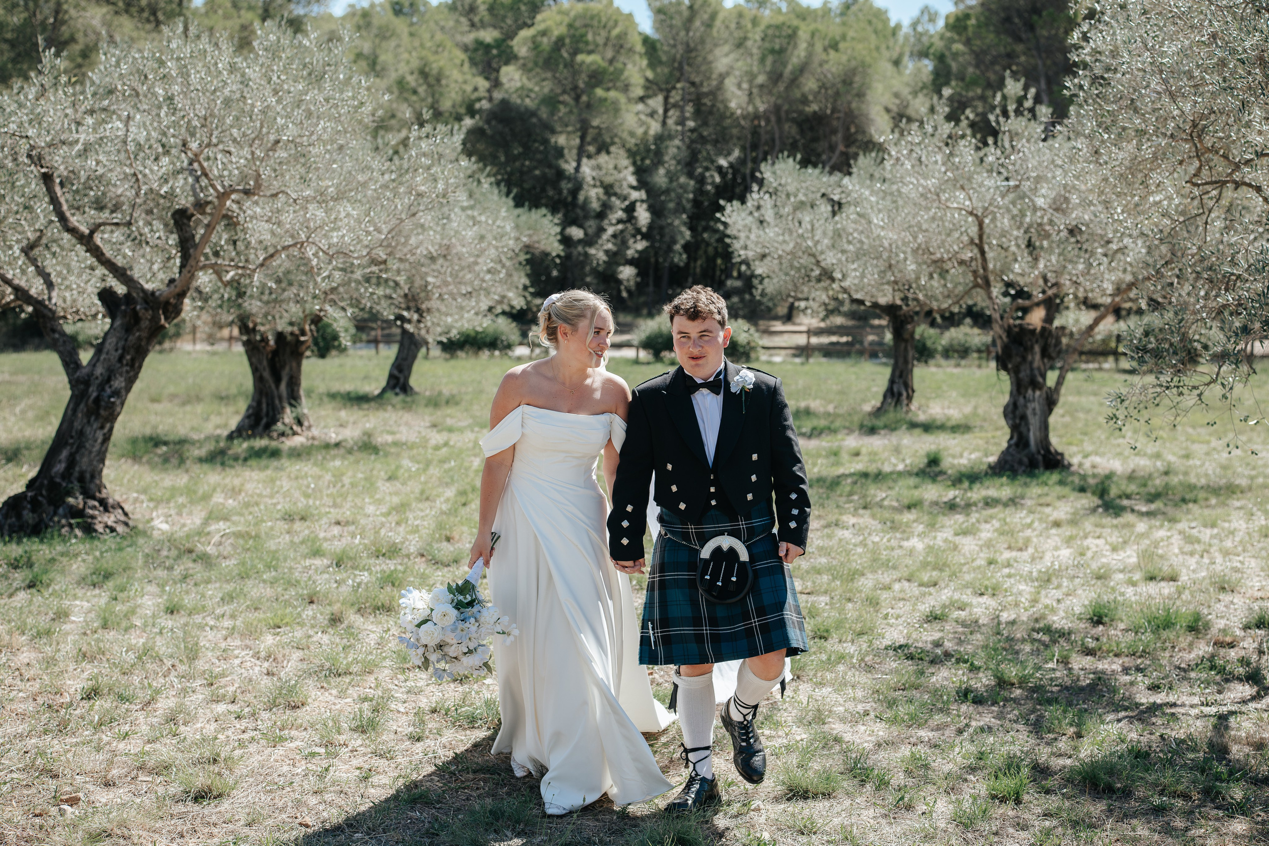 Emily & Callum, 22/09/2026, Mas Terrats. Fotógrafa de bodas en Girona, Costa Brava | Wedding Photographer Evgenia Gruntovaya