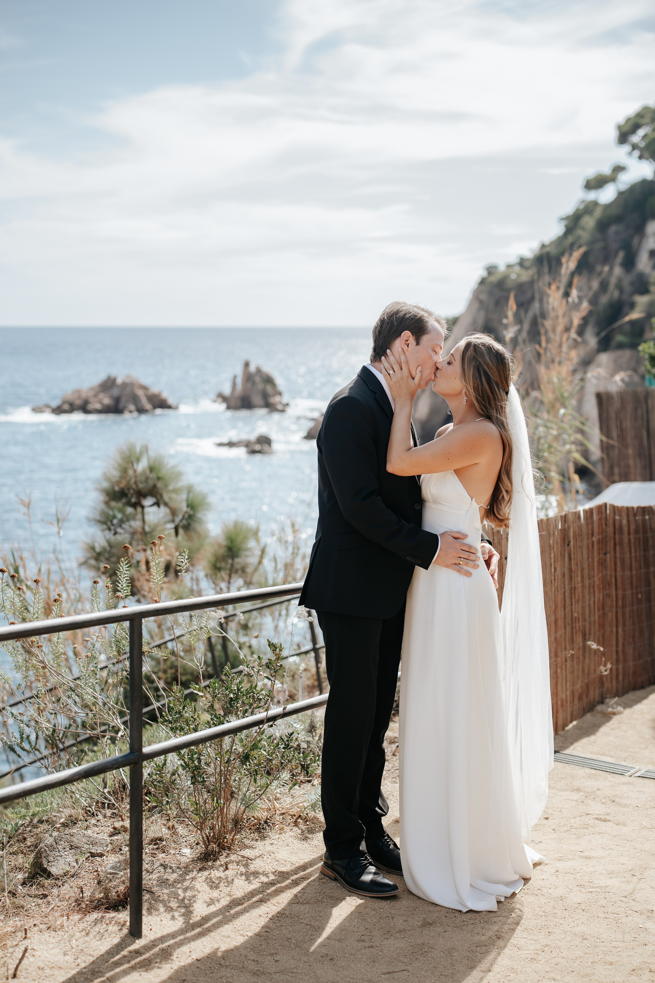 Hunter & Molly, 10/09/2026, Jardi Botanic Marimurtra. Wedding photographer in Girona and Costa Brava| Evgenia Gruntovaya