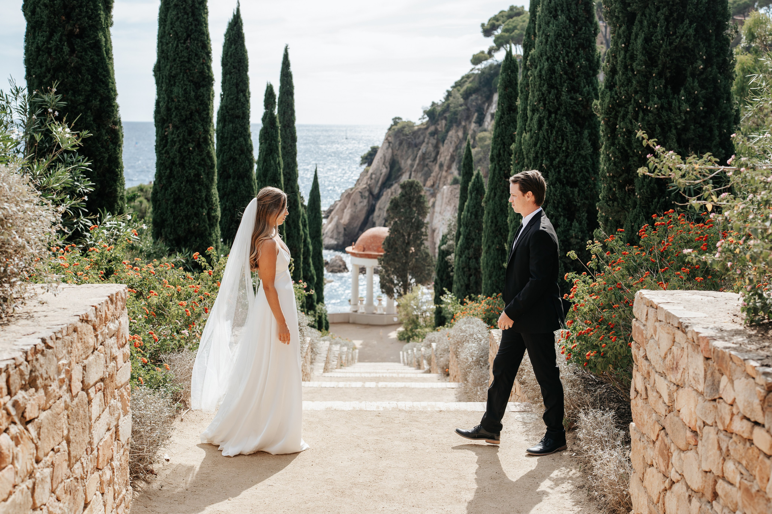 Hunter & Molly, 10/09/2026, Jardi Botanic Marimurtra. Wedding photographer in Girona and Costa Brava| Evgenia Gruntovaya