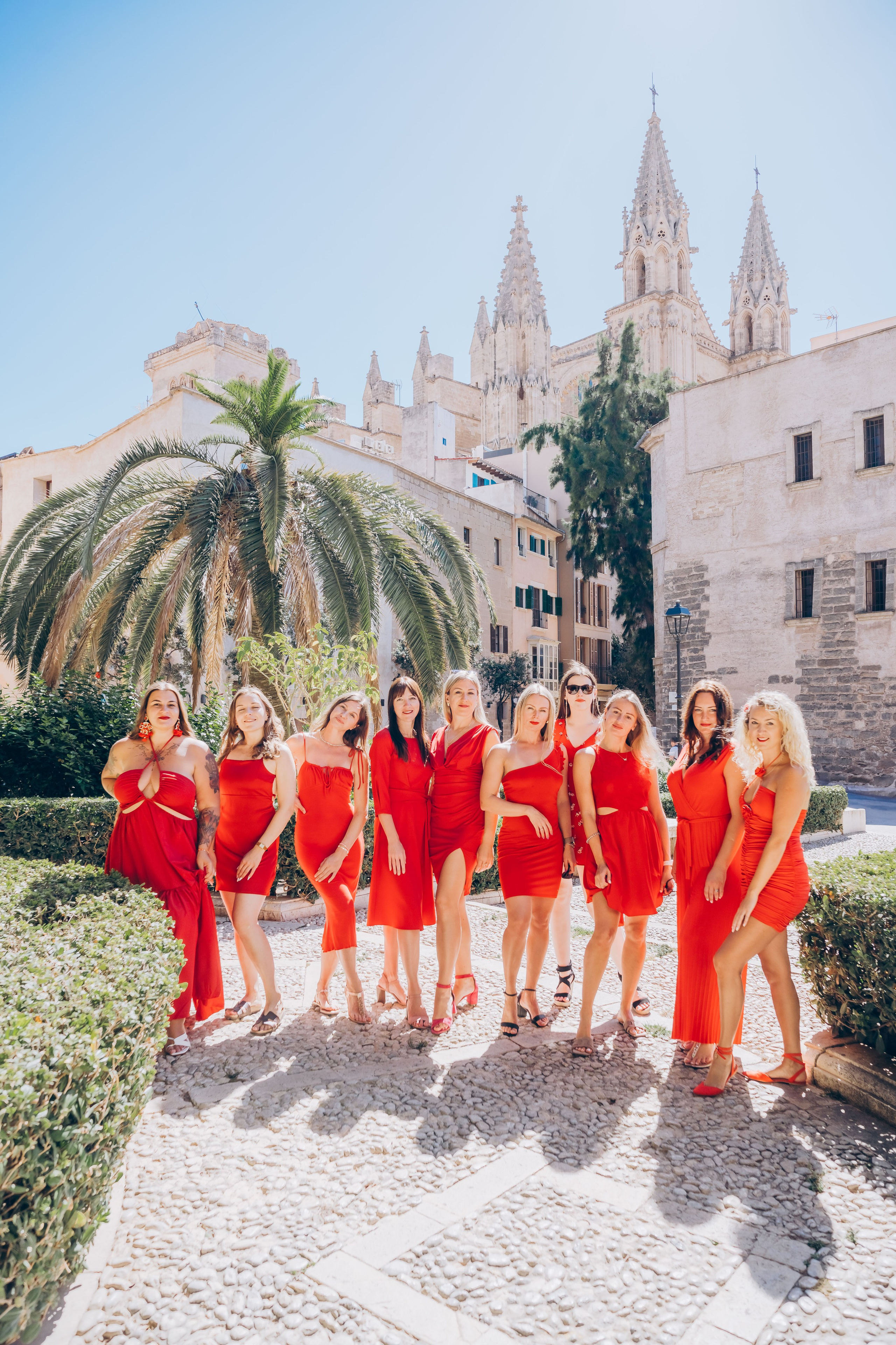 Ladys in red. Фотограф у Пальма де Майорка