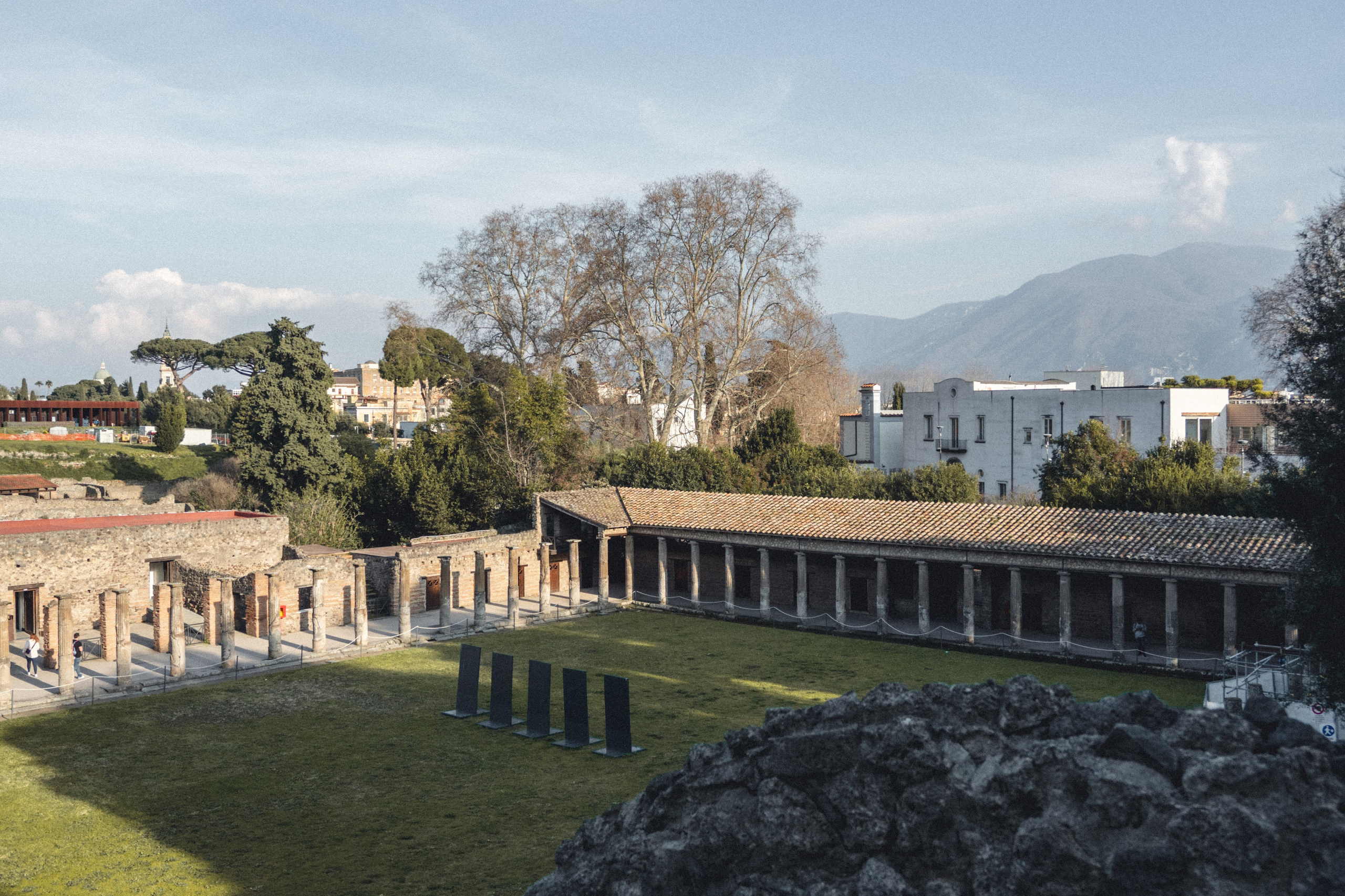 Pompeii. Photographe sur Cote d’Azur. Portraits de familles, couples, enfants, événements