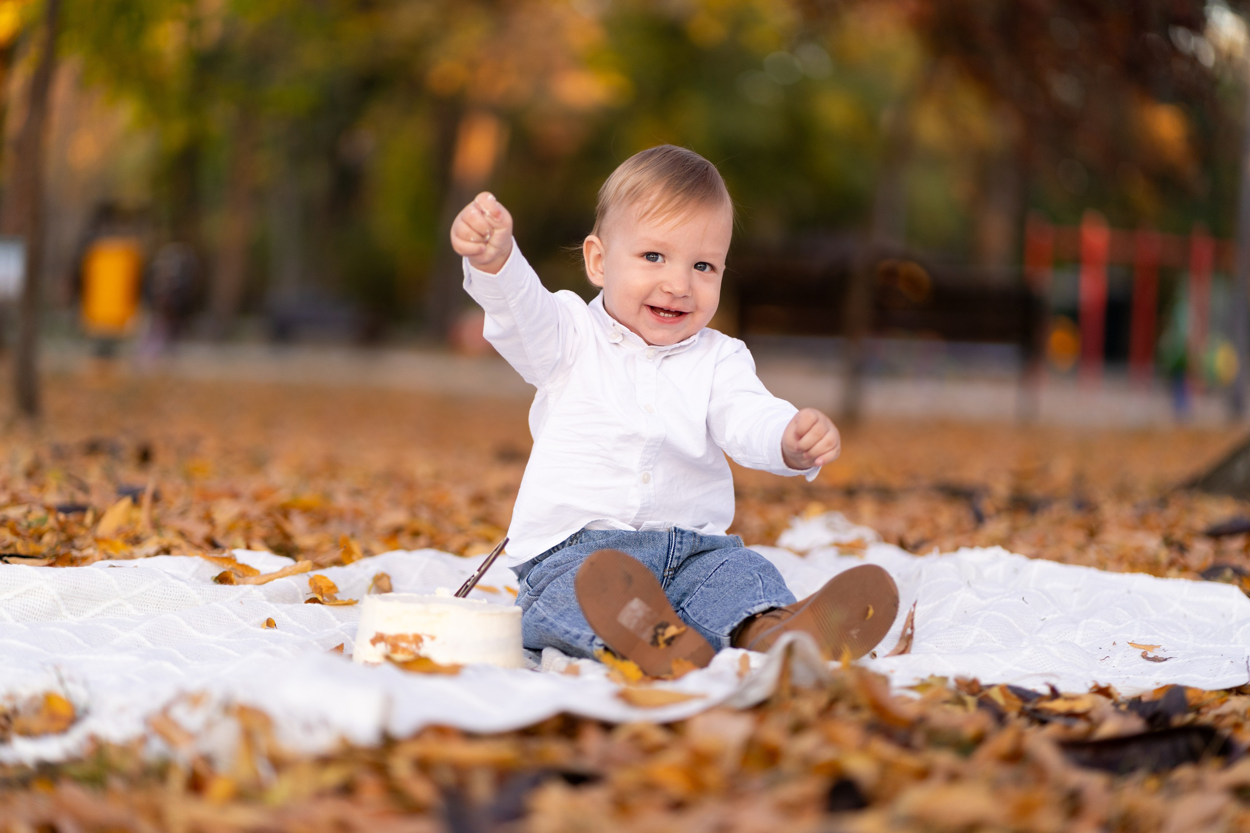 Smash the cake. Fotograf evenimente, fotograf nunta, fotograf botez