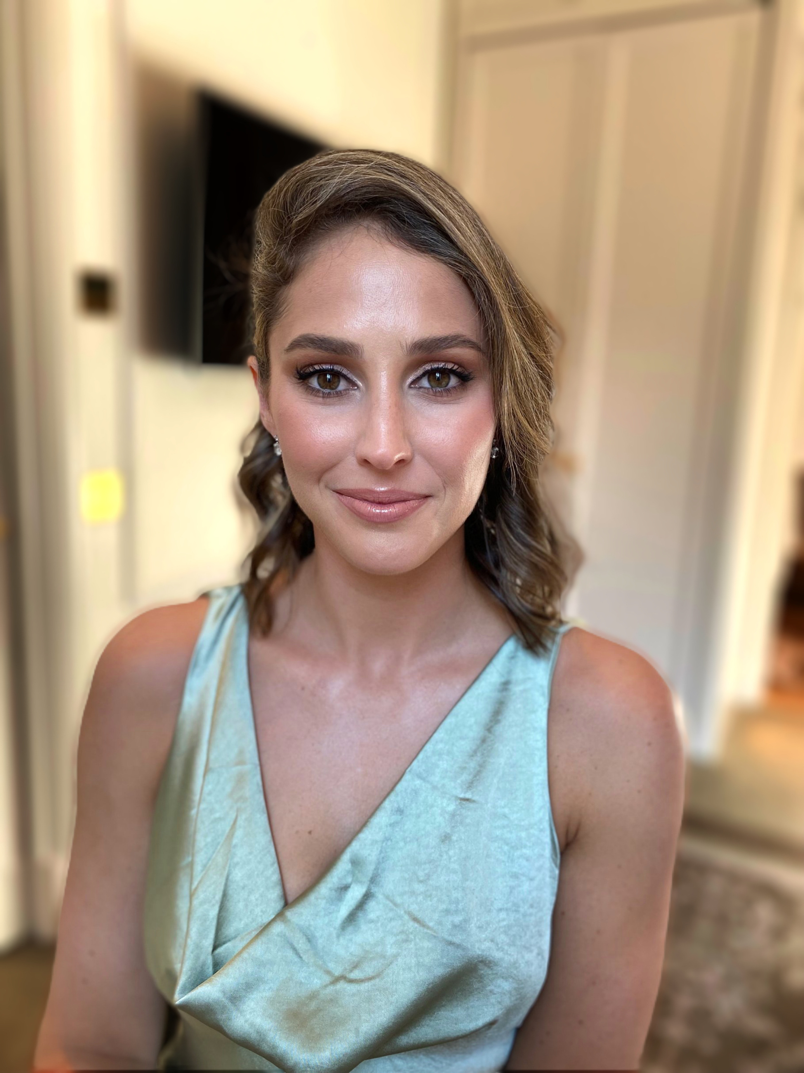 Wedding makeup and hairstyles — bridesmaids in Rome. Makeup artist and hairstylist in Rome Italy | Kate Lisi