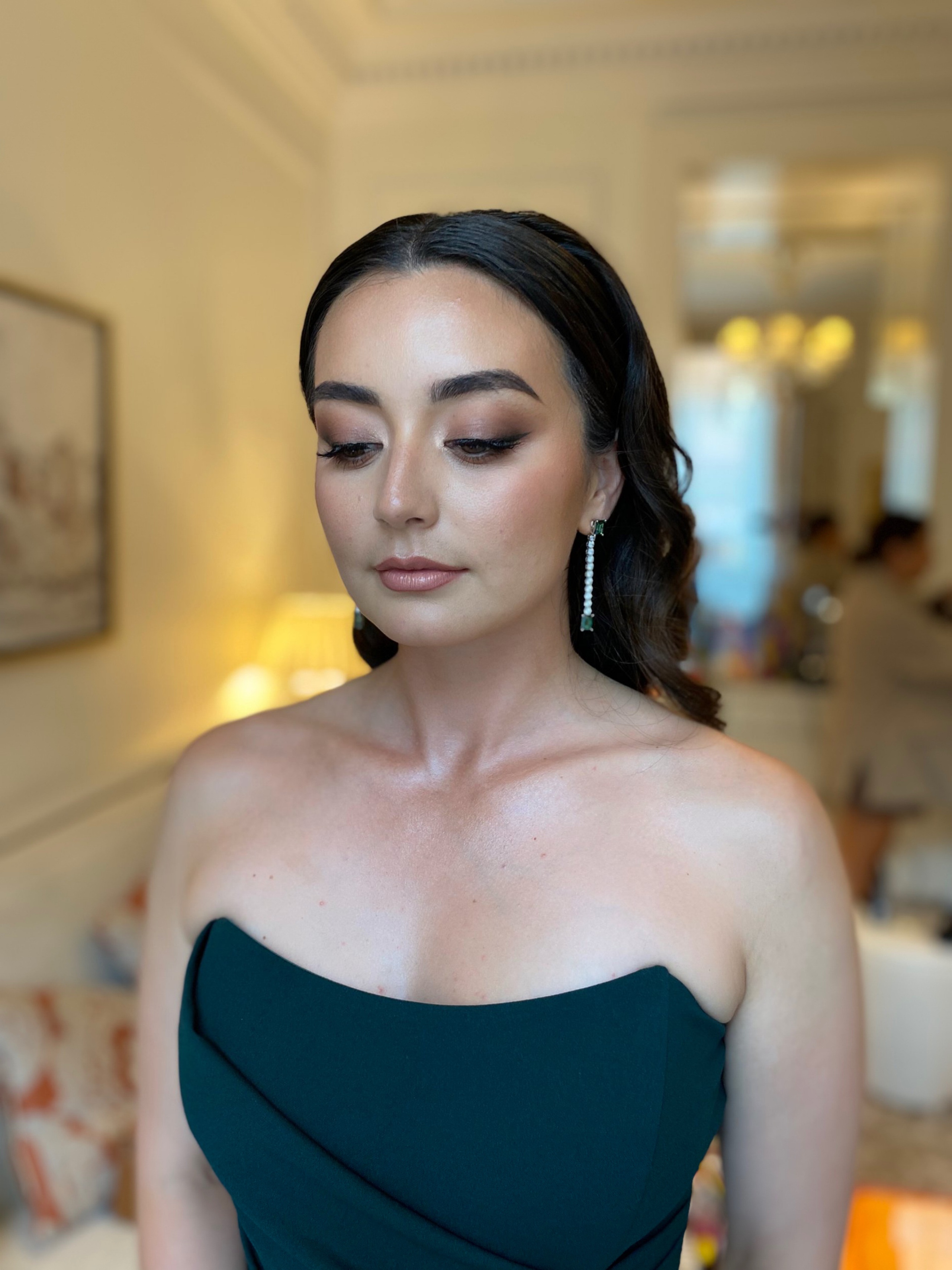 Bridal makeup & hairstyle services by Kate Lisi. Makeup artist and hairstylist in Rome Italy | Kate Lisi