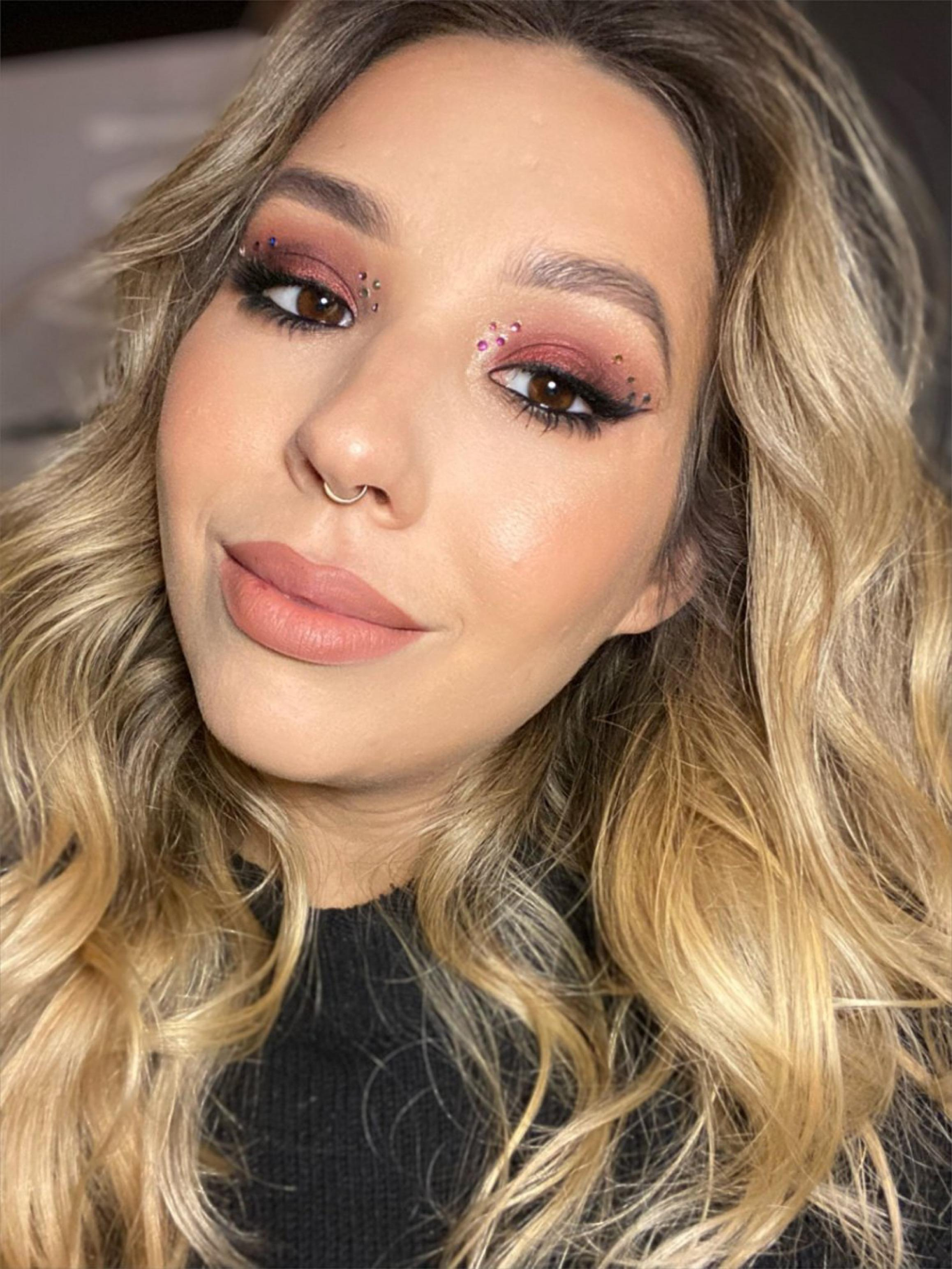 Makeup and hairstyle for your event in Rome — Italy. Makeup artist and hairstylist in Rome Italy | Kate Lisi