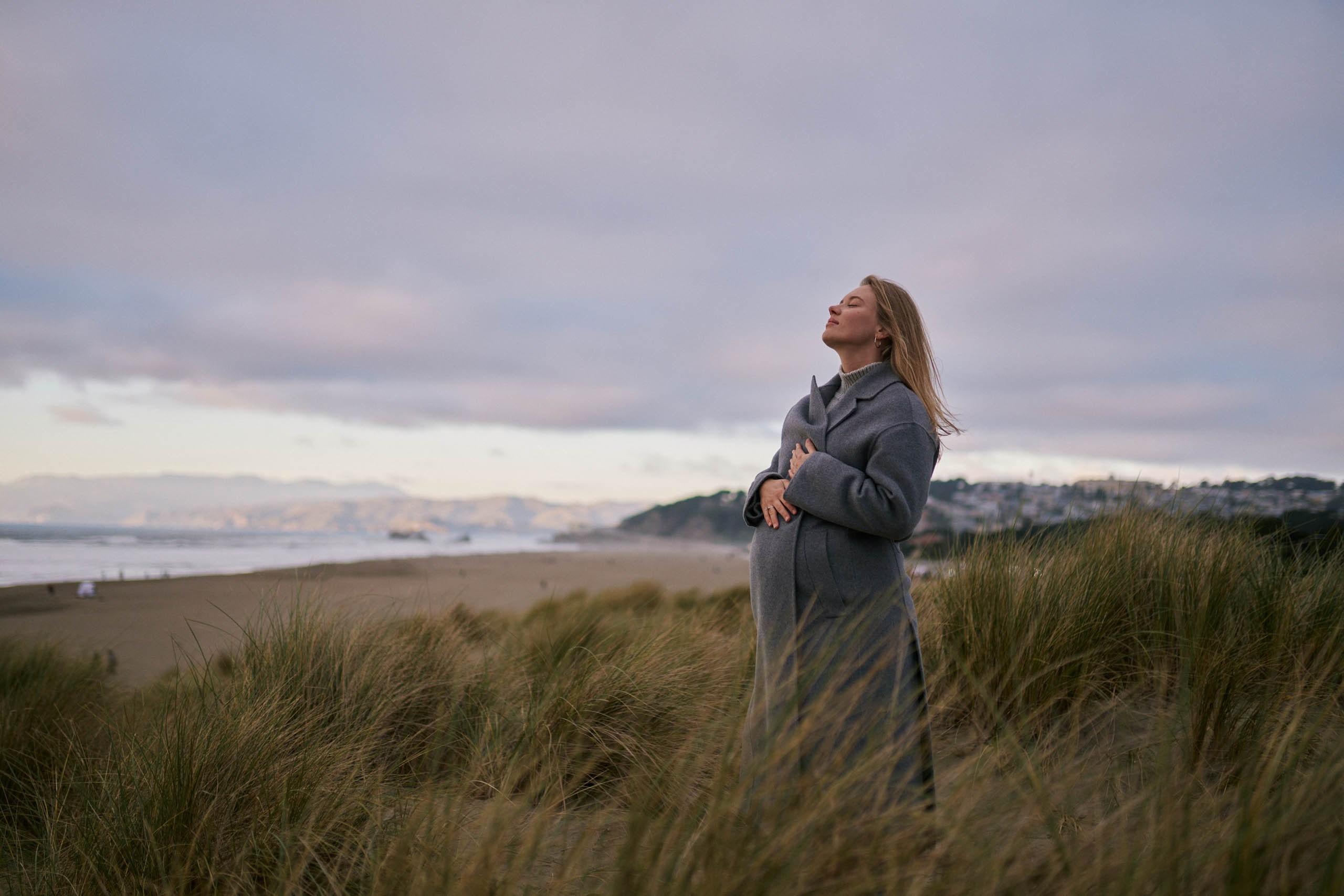 Ocean Beach Maternity Lifestyle Session in San Francisco — Documentary & Candid Photography by Bay Area Life. Bay Area Life | Event, Wedding & Commercial Photography Agency