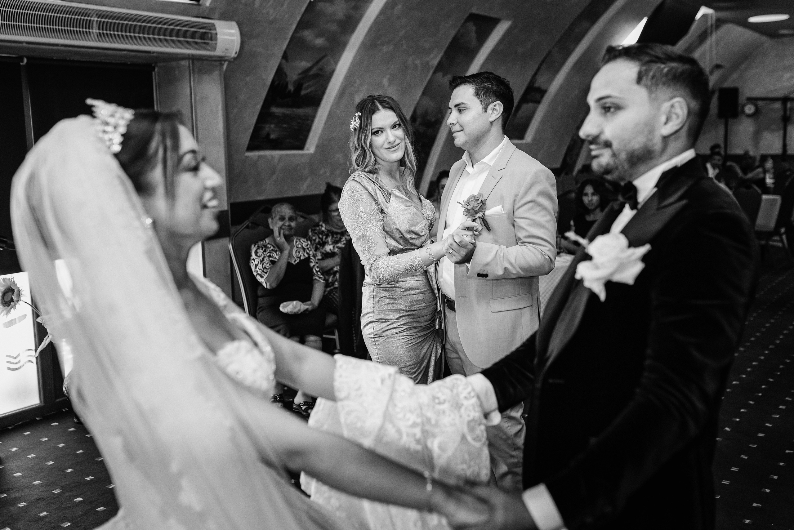 Roxana & Iulian. Fotograf nunta si evenimente Giurgiu