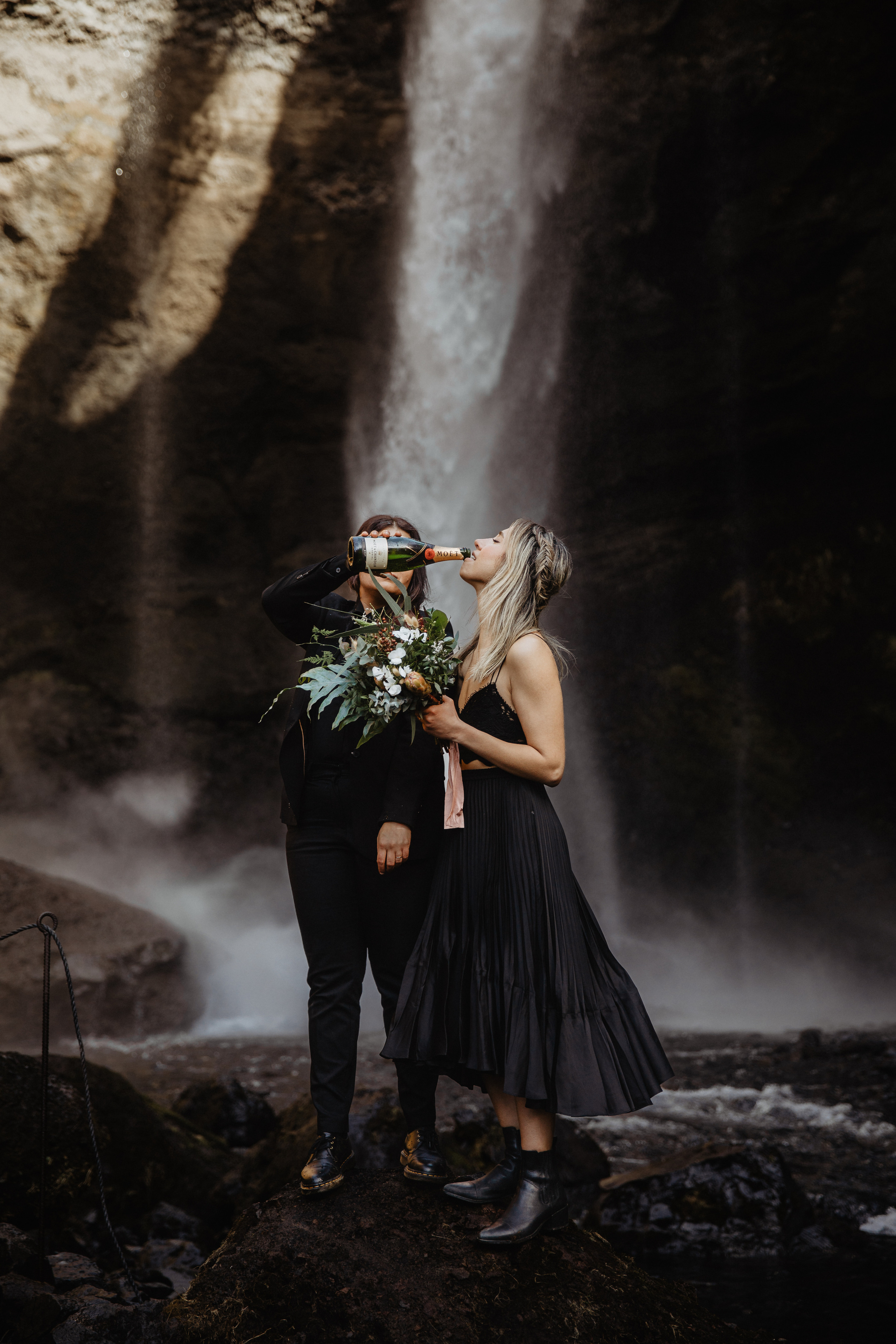 Sunrise elopement at black sand beach in Iceland. Iceland elopement photographer & videographer