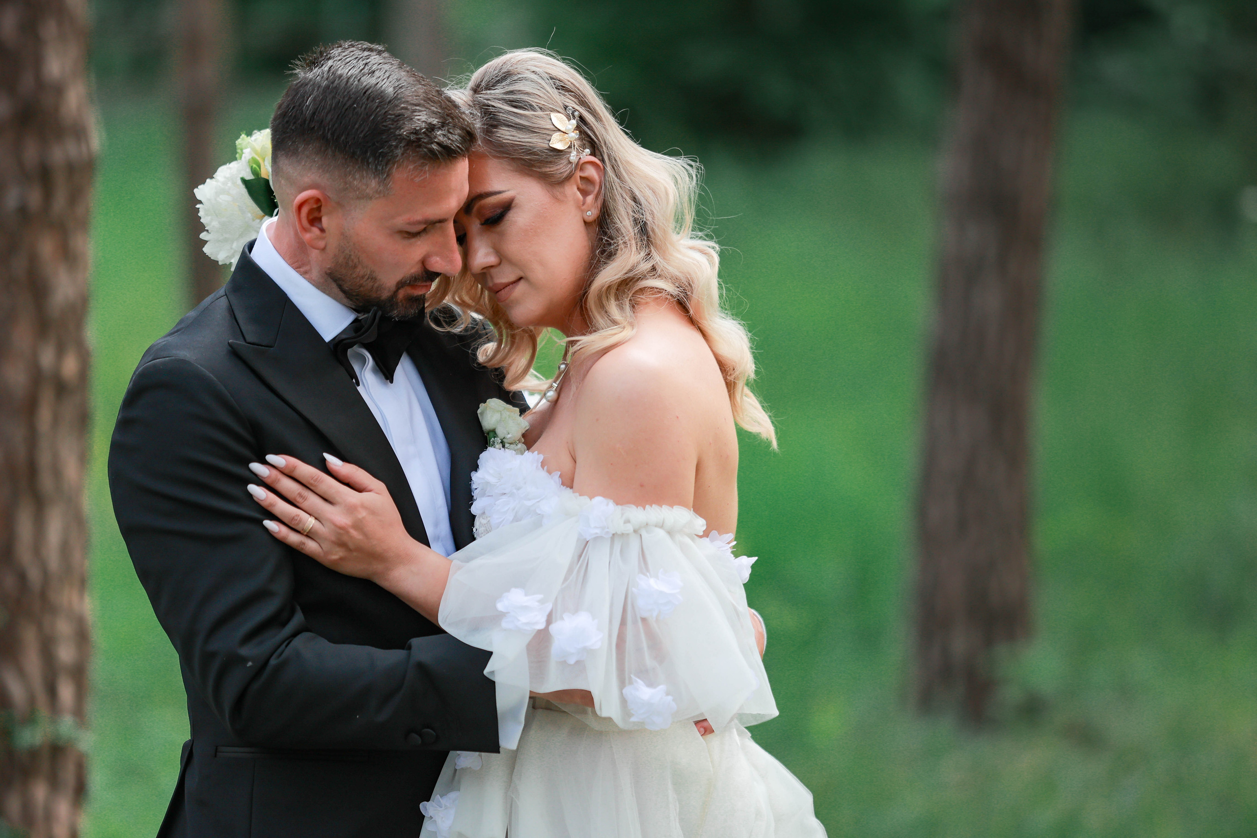 G&I. The story begins now. Weedding photographer and Wedding videographer profesional team