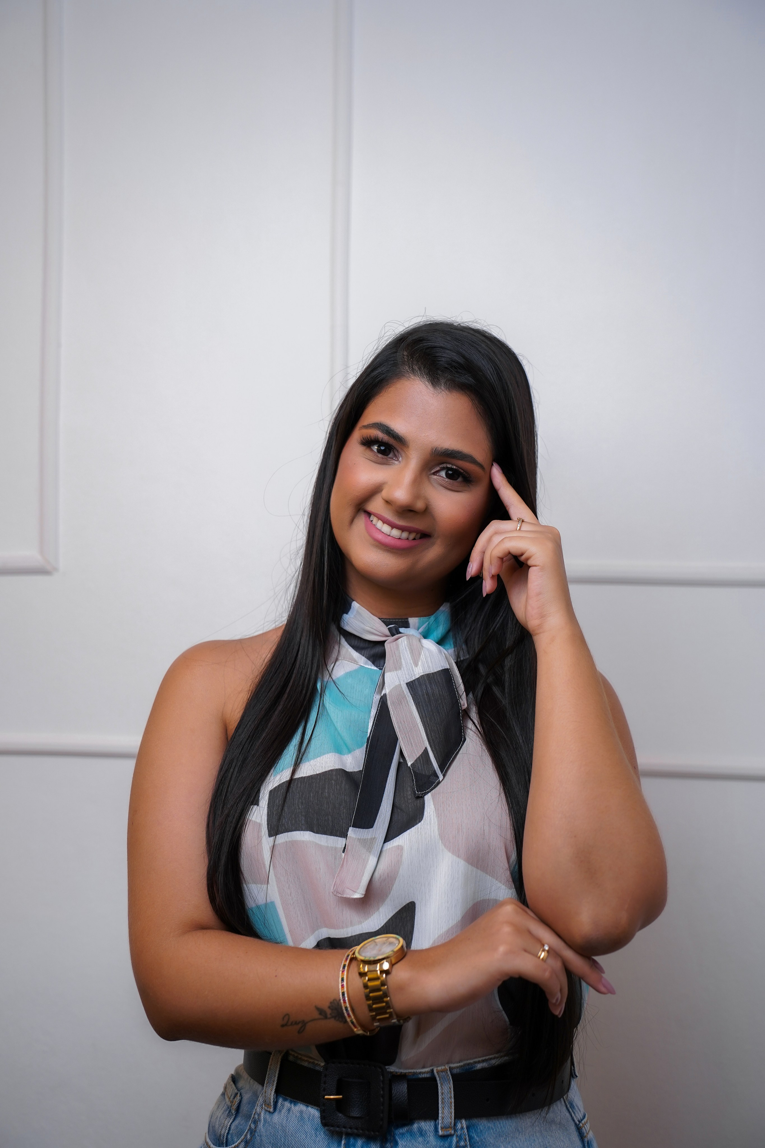 Institucionais. Início