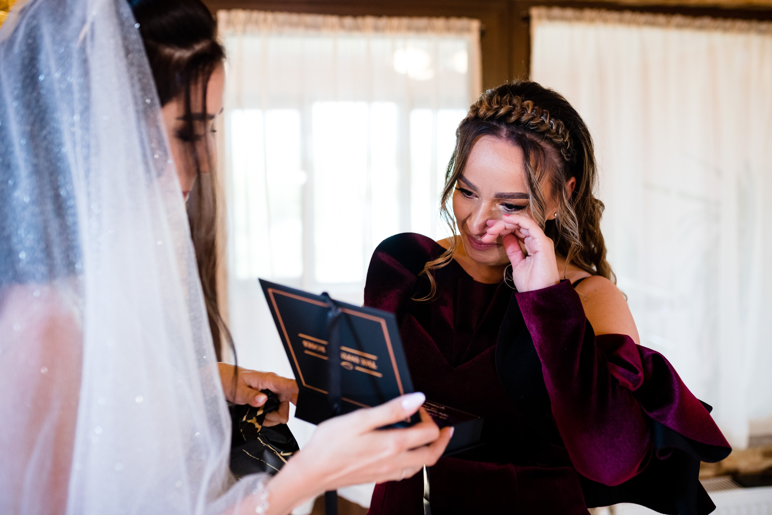 Elena & Cristi. Acasă