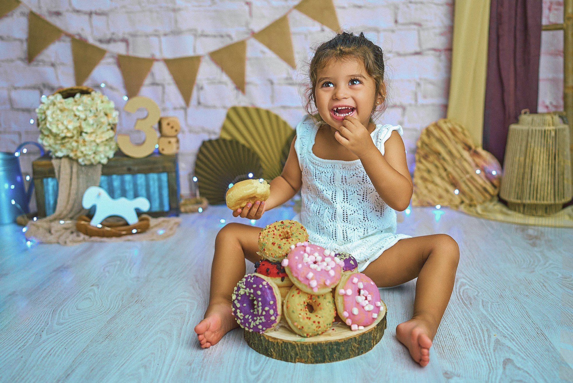 Sesión Smash Cake en Tenerife | Fotografía Primer Cumpleaños. Pasos de Sal | Fotógrafos de familia, embarazo y bebés en Tenerife